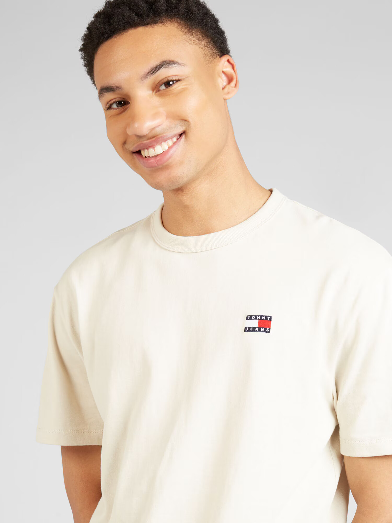 Tommy Jeans Tricou bej / roșu / alb - Pled.ro