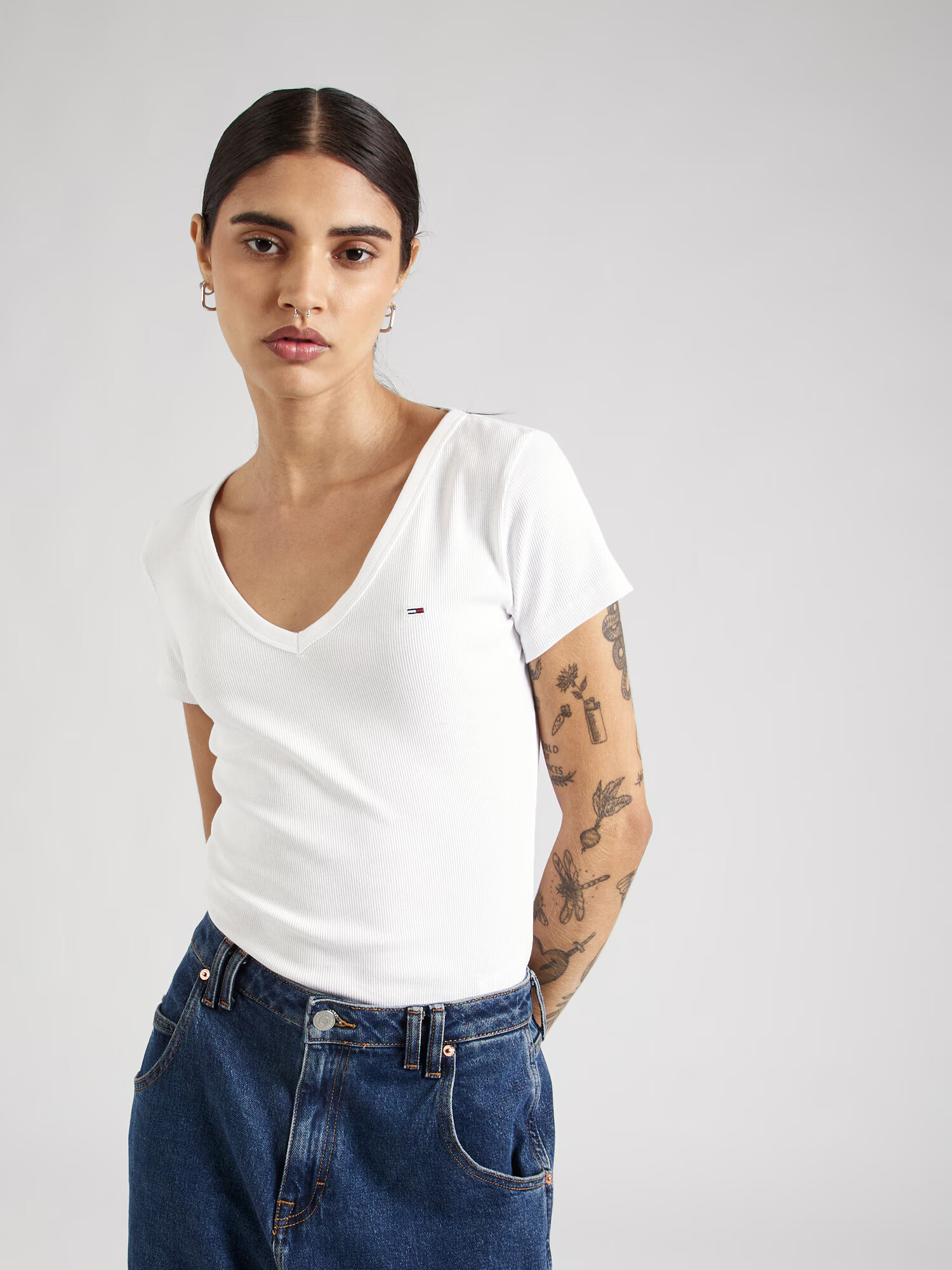 Tommy Jeans Tricou 'Essential' bleumarin / roșu / alb - Pled.ro