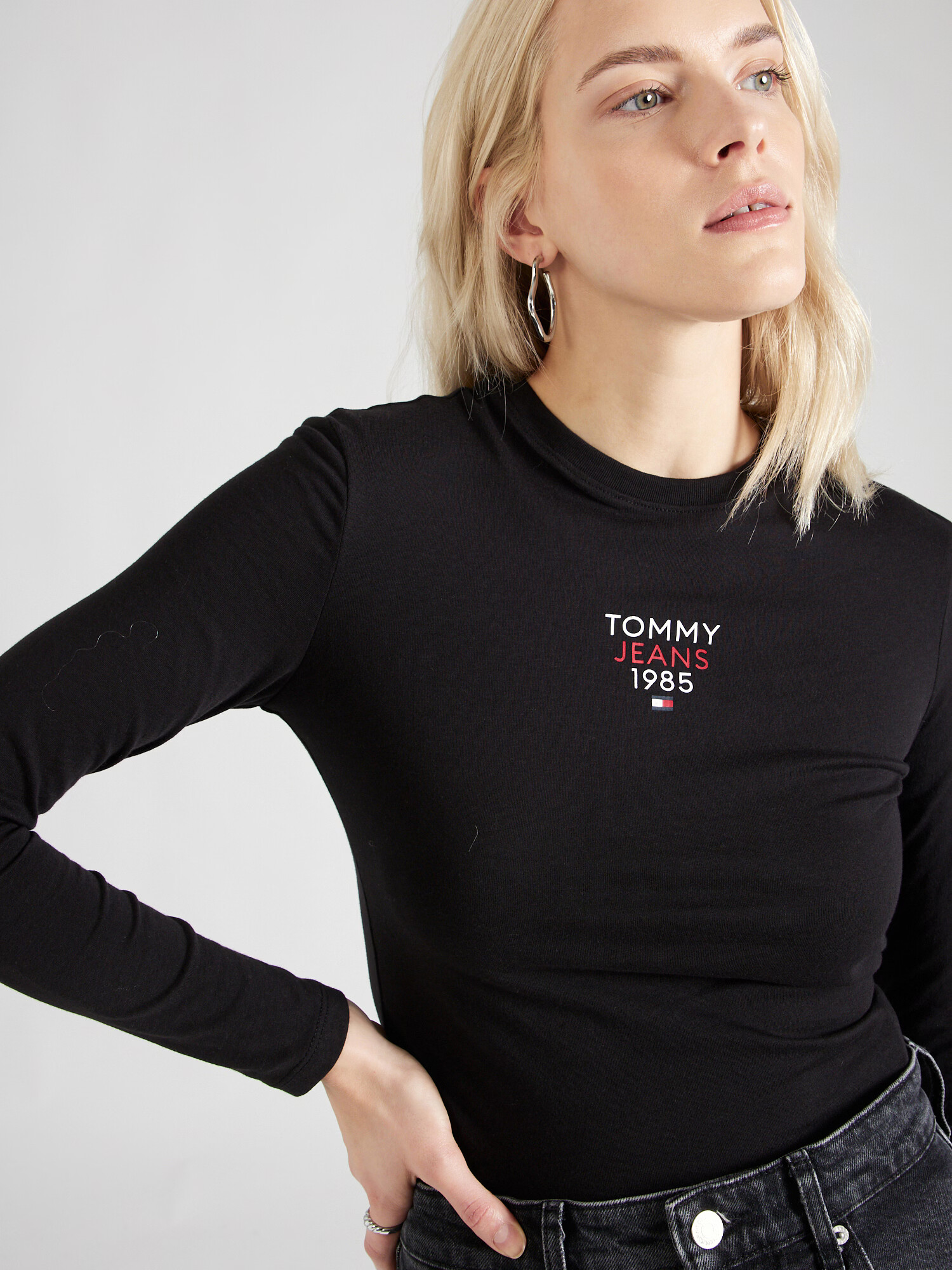 Tommy Jeans Tricou 'ESSENTIAL' sângeriu / negru / alb - Pled.ro