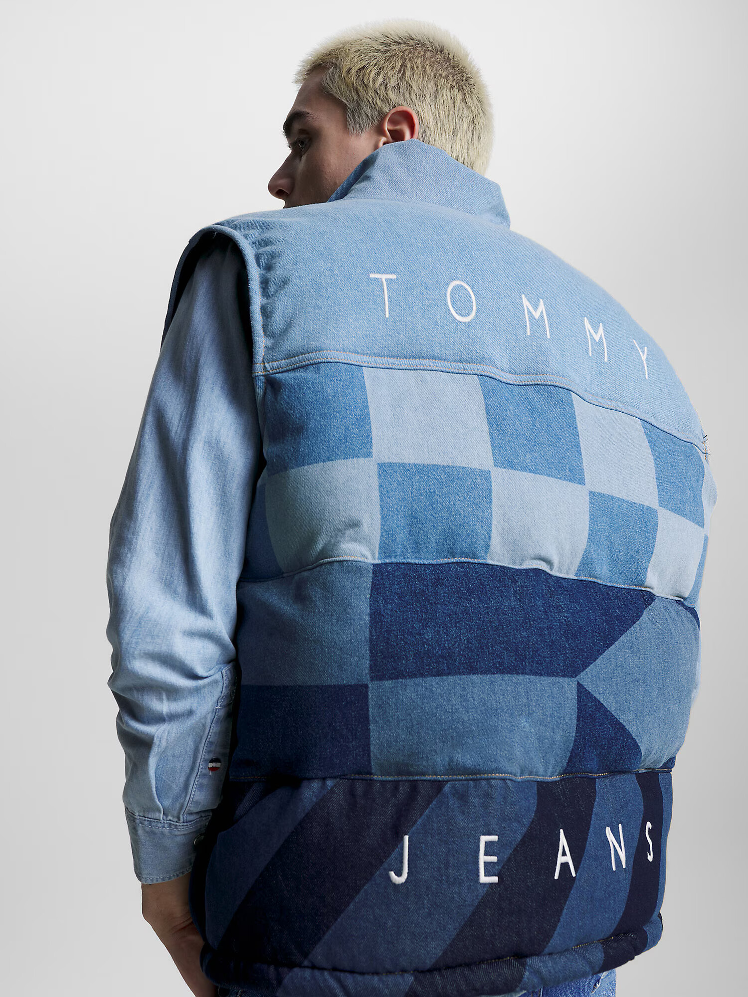 Tommy Jeans Vestă albastru denim / albastru deschis / albastru închis / roșu - Pled.ro