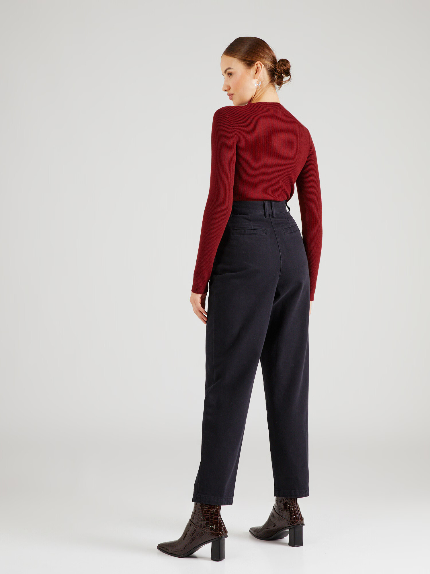 TOPSHOP Pantaloni cutați negru - Pled.ro