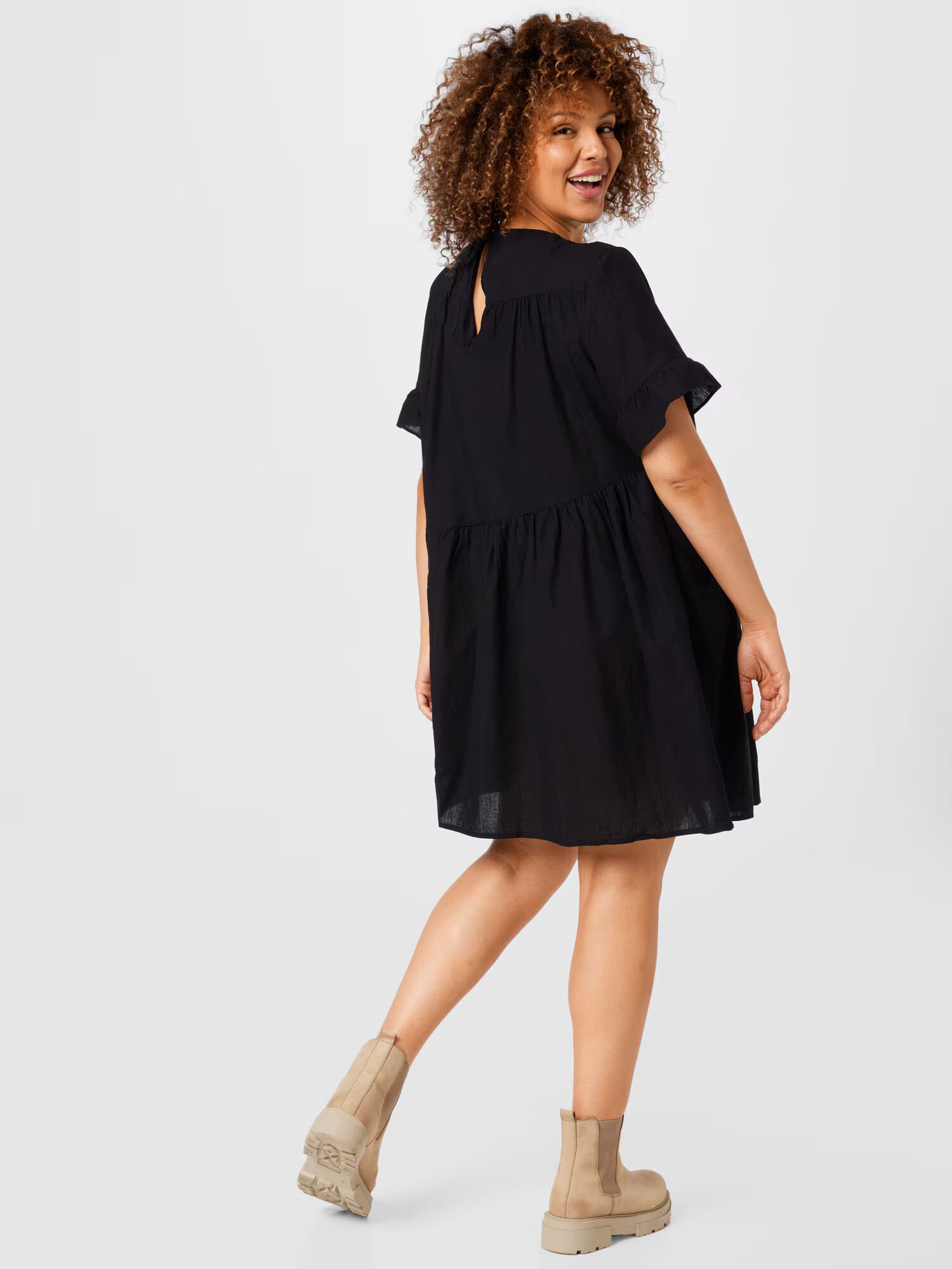 Trendyol Curve Rochie negru - Pled.ro