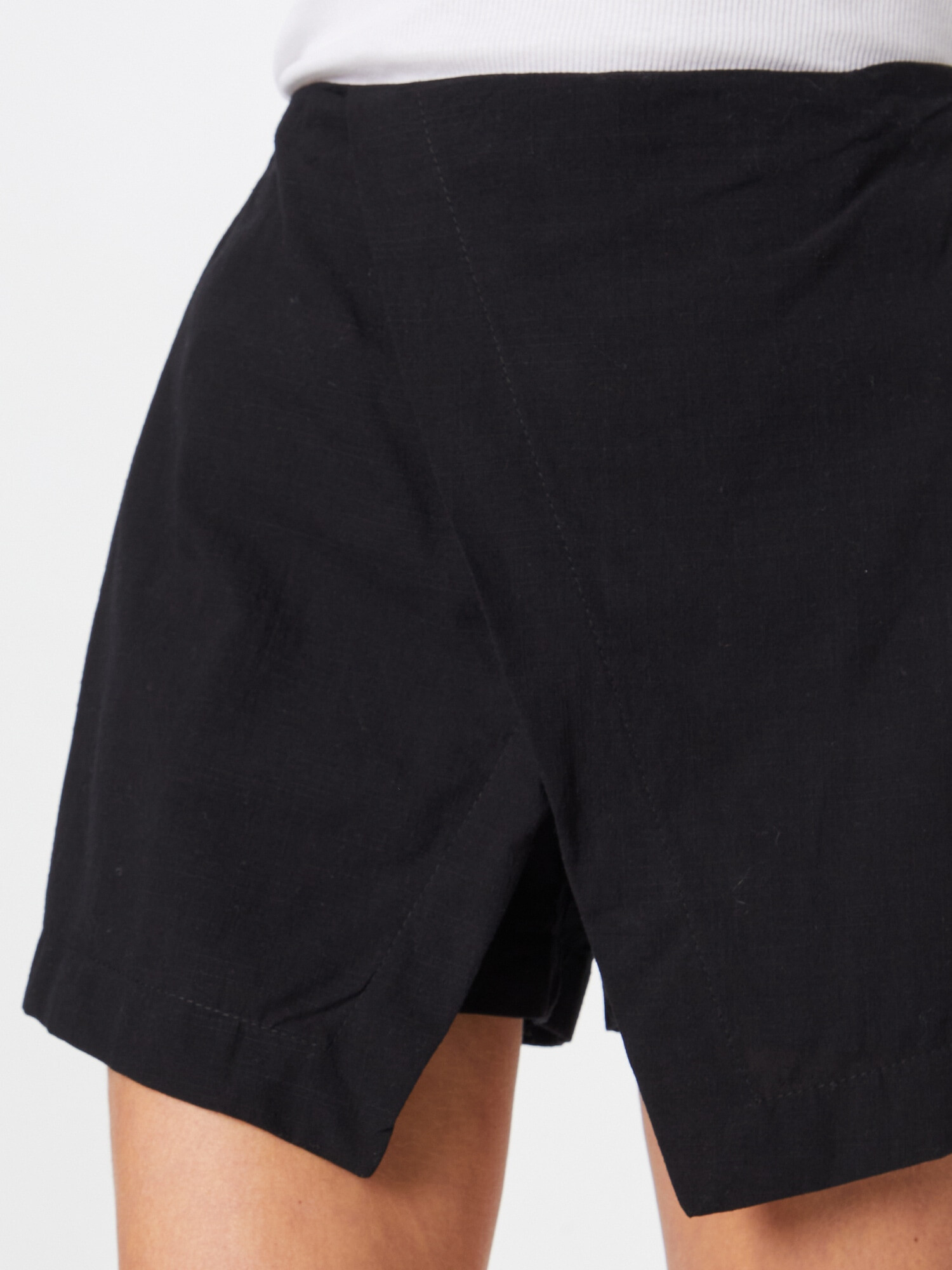 Trendyol Pantaloni negru - Pled.ro