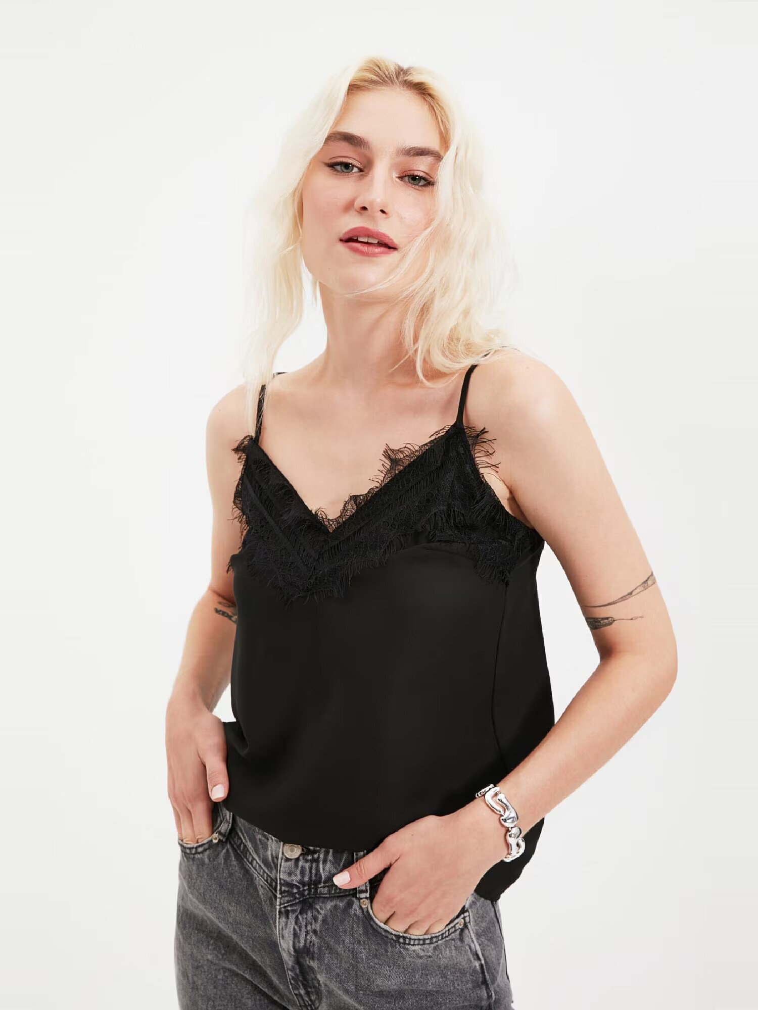 Trendyol Top negru - Pled.ro