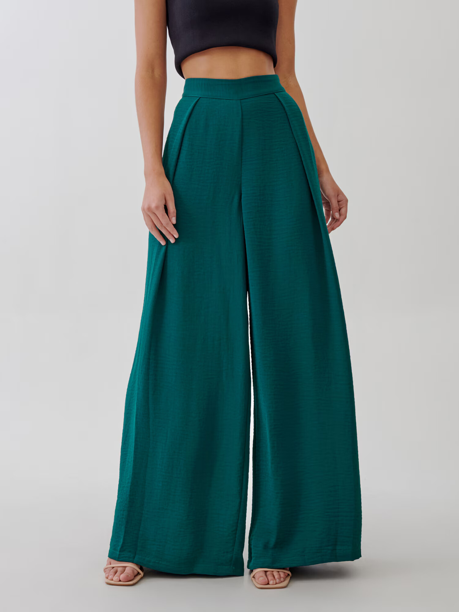 Tussah Pantaloni verde - Pled.ro