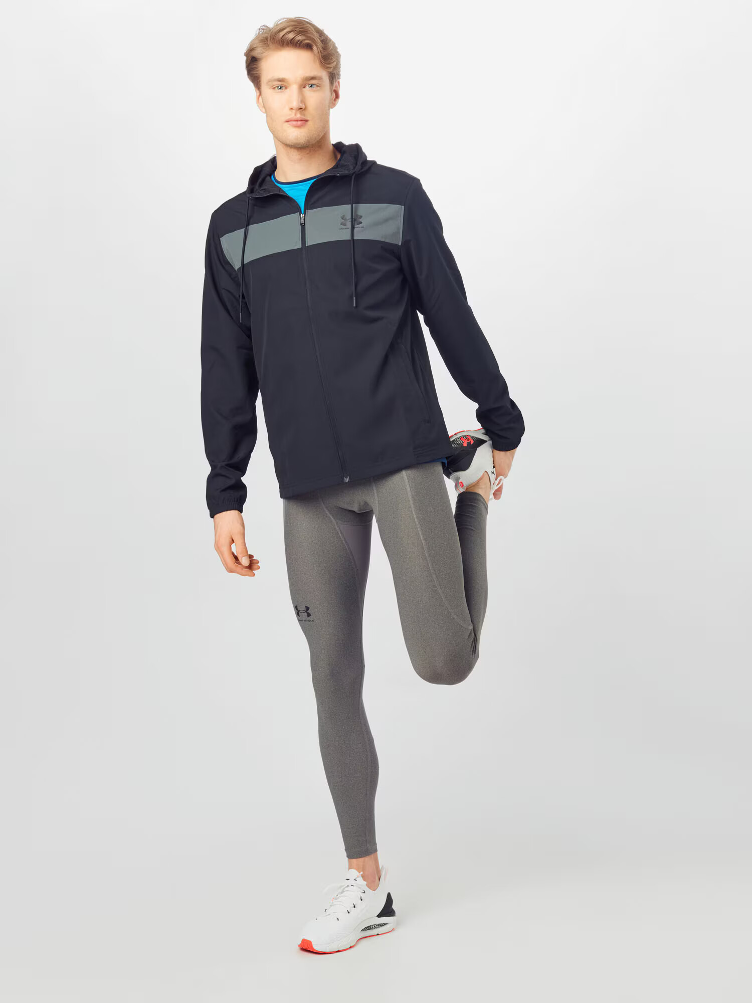 UNDER ARMOUR Geacă sport gri / negru - Pled.ro