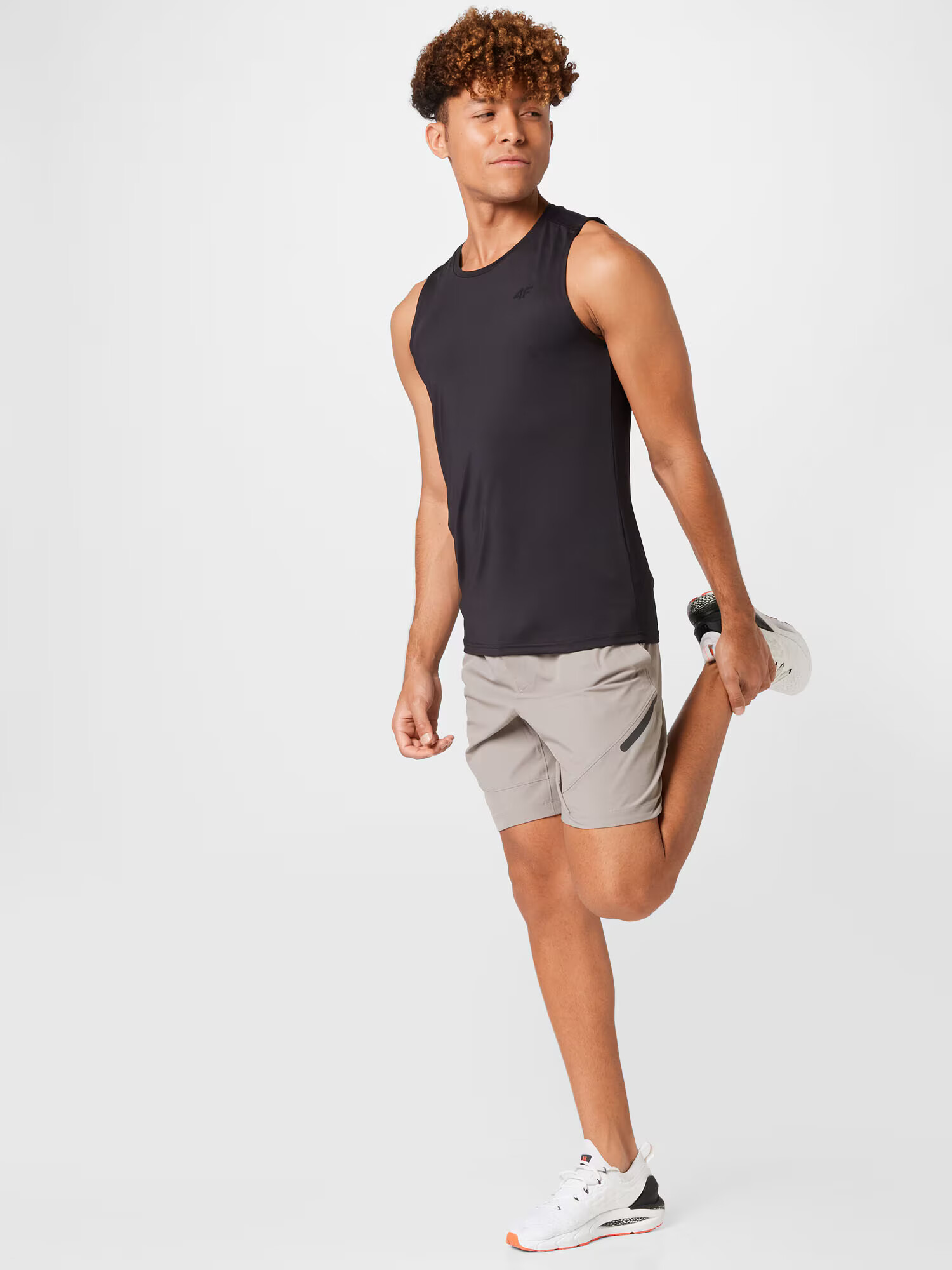 UNDER ARMOUR Pantaloni sport gri piatră / negru - Pled.ro