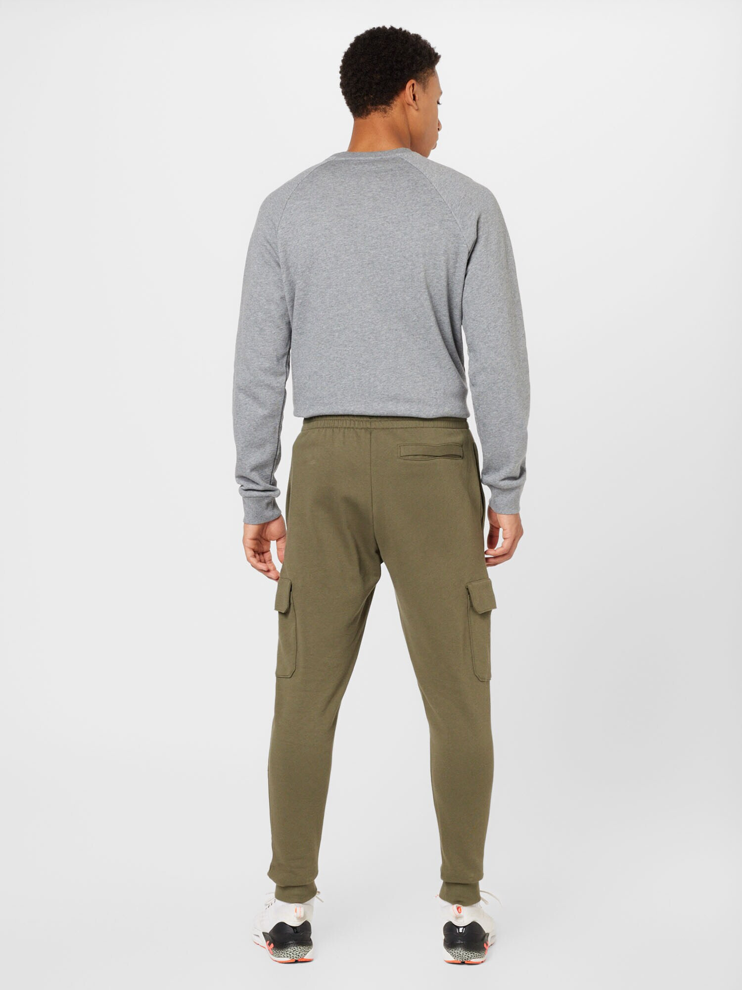 UNDER ARMOUR Pantaloni sport kaki / alb - Pled.ro