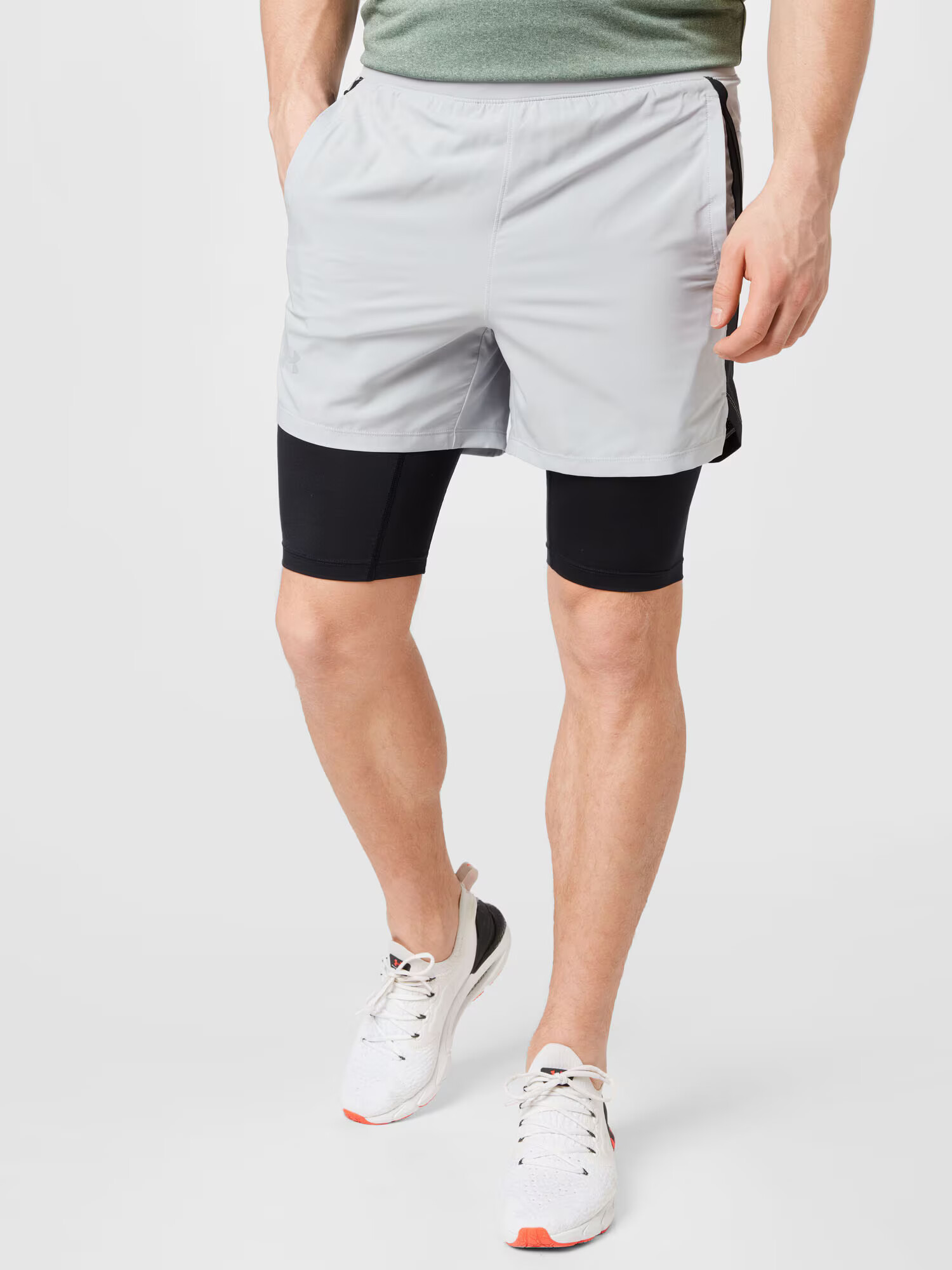 UNDER ARMOUR Pantaloni sport 'Launch 5' gri deschis / negru - Pled.ro