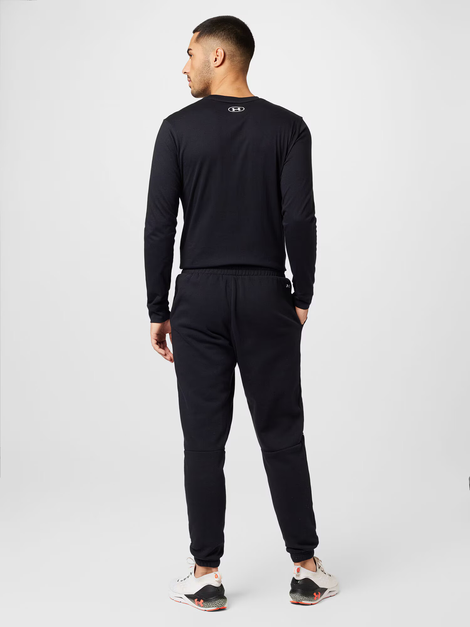 UNDER ARMOUR Pantaloni sport negru / alb - Pled.ro