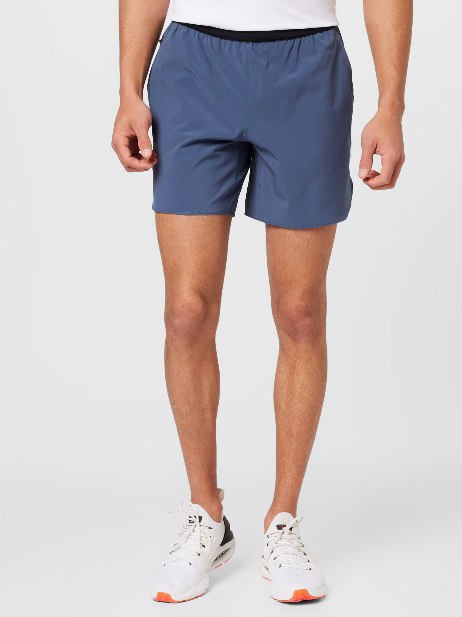 UNDER ARMOUR Pantaloni sport 'Peak' albastru porumbel / negru - Pled.ro