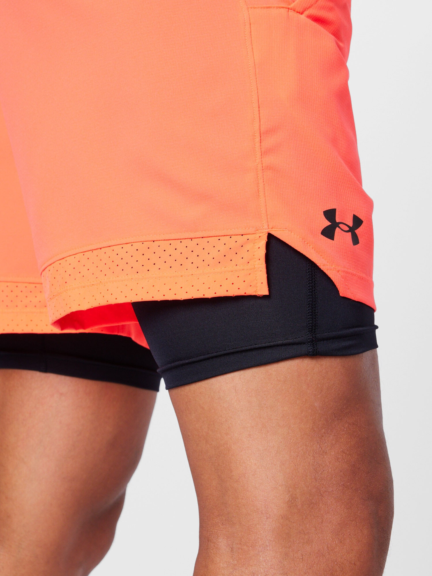 UNDER ARMOUR Pantaloni sport 'Vanish' roșu deschis / negru - Pled.ro