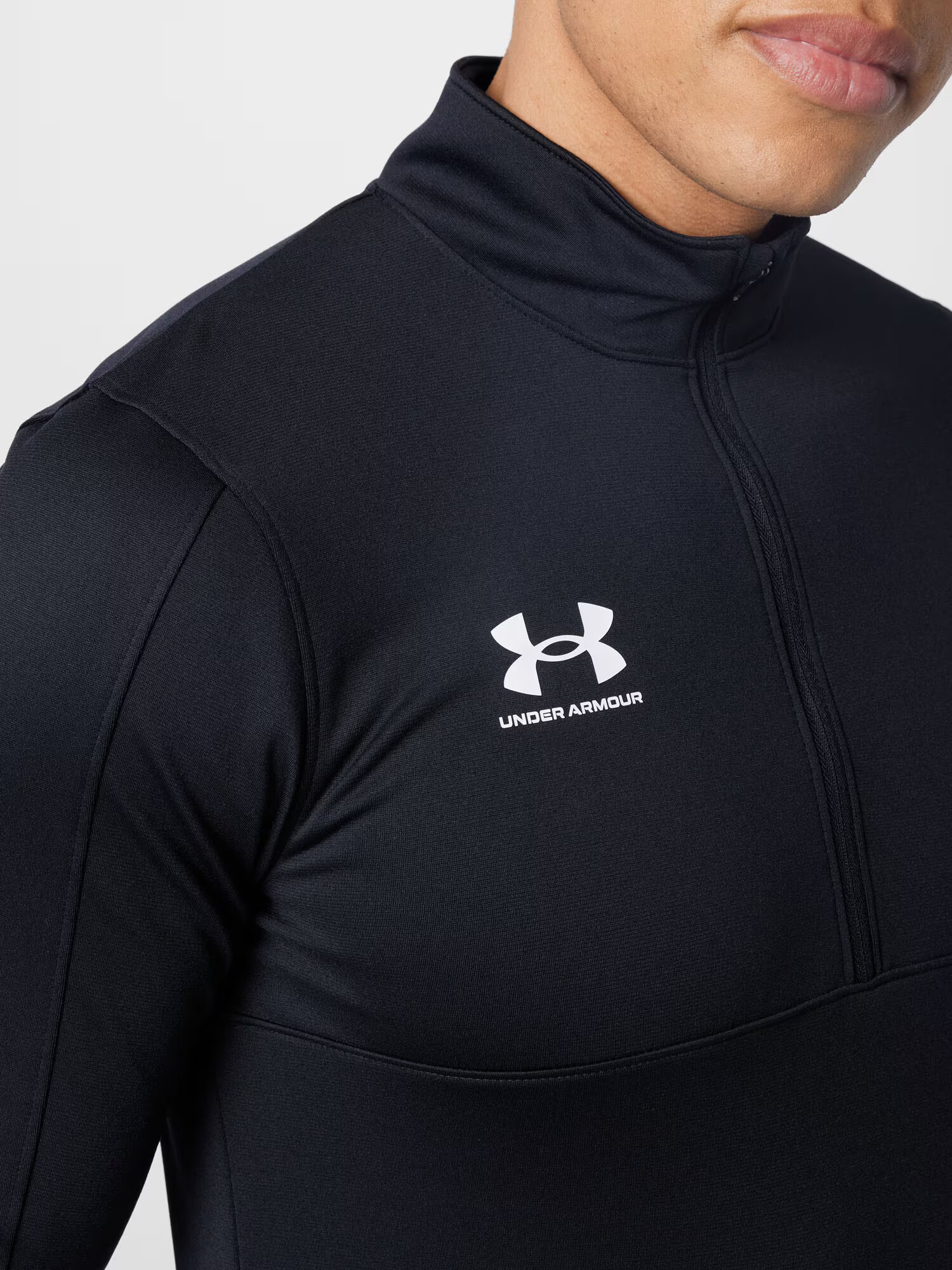 UNDER ARMOUR Tricou funcțional 'Challenger' negru / alb - Pled.ro