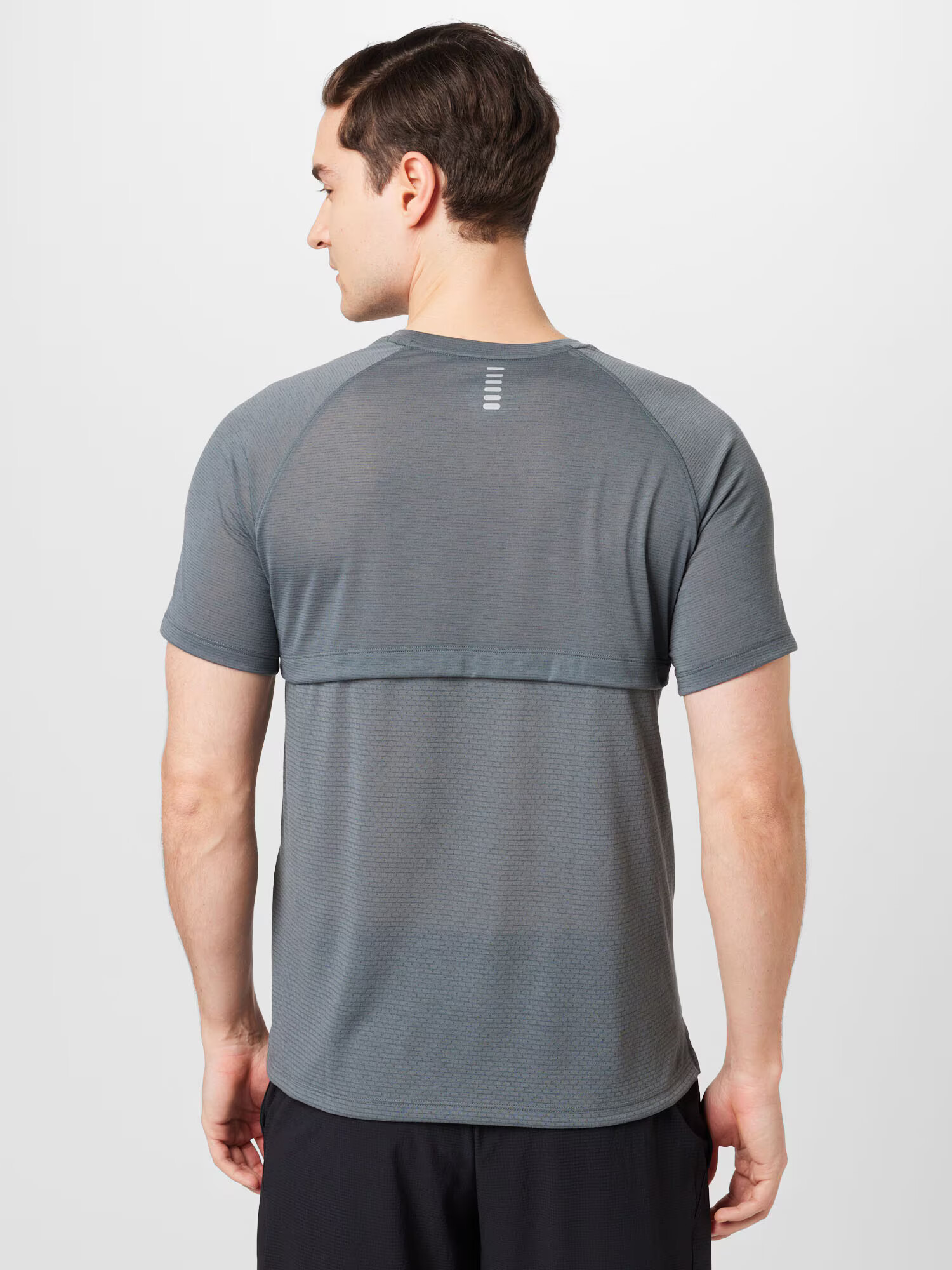 UNDER ARMOUR Tricou funcțional 'Streaker' gri fumuriu / alb - Pled.ro