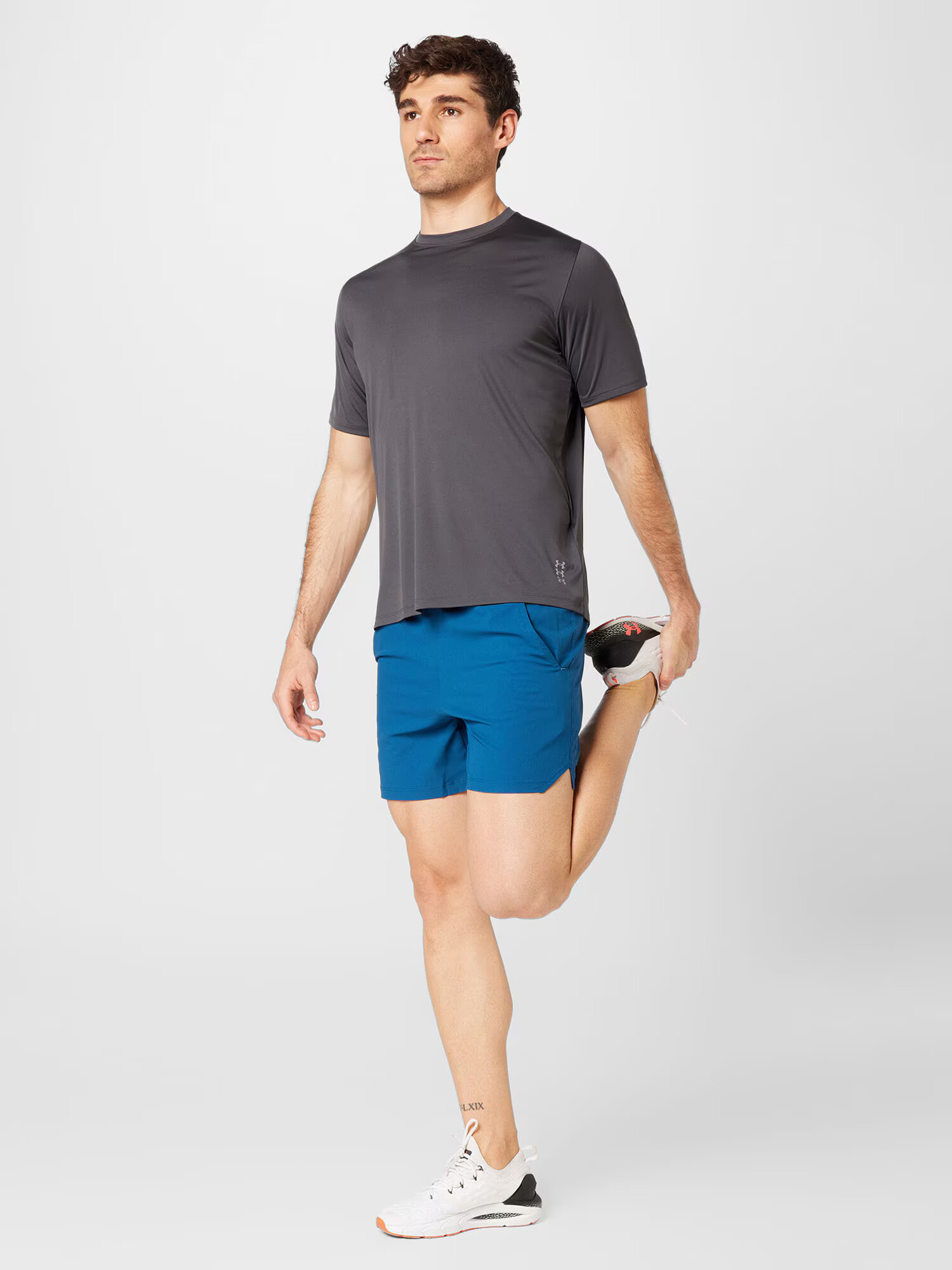 UNDER ARMOUR Tricou funcțional 'Terrain' gri bazalt / alb - Pled.ro