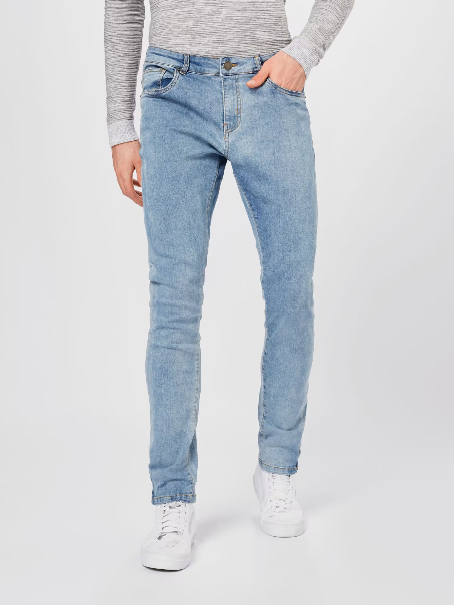 Urban Classics Jeans albastru deschis - Pled.ro