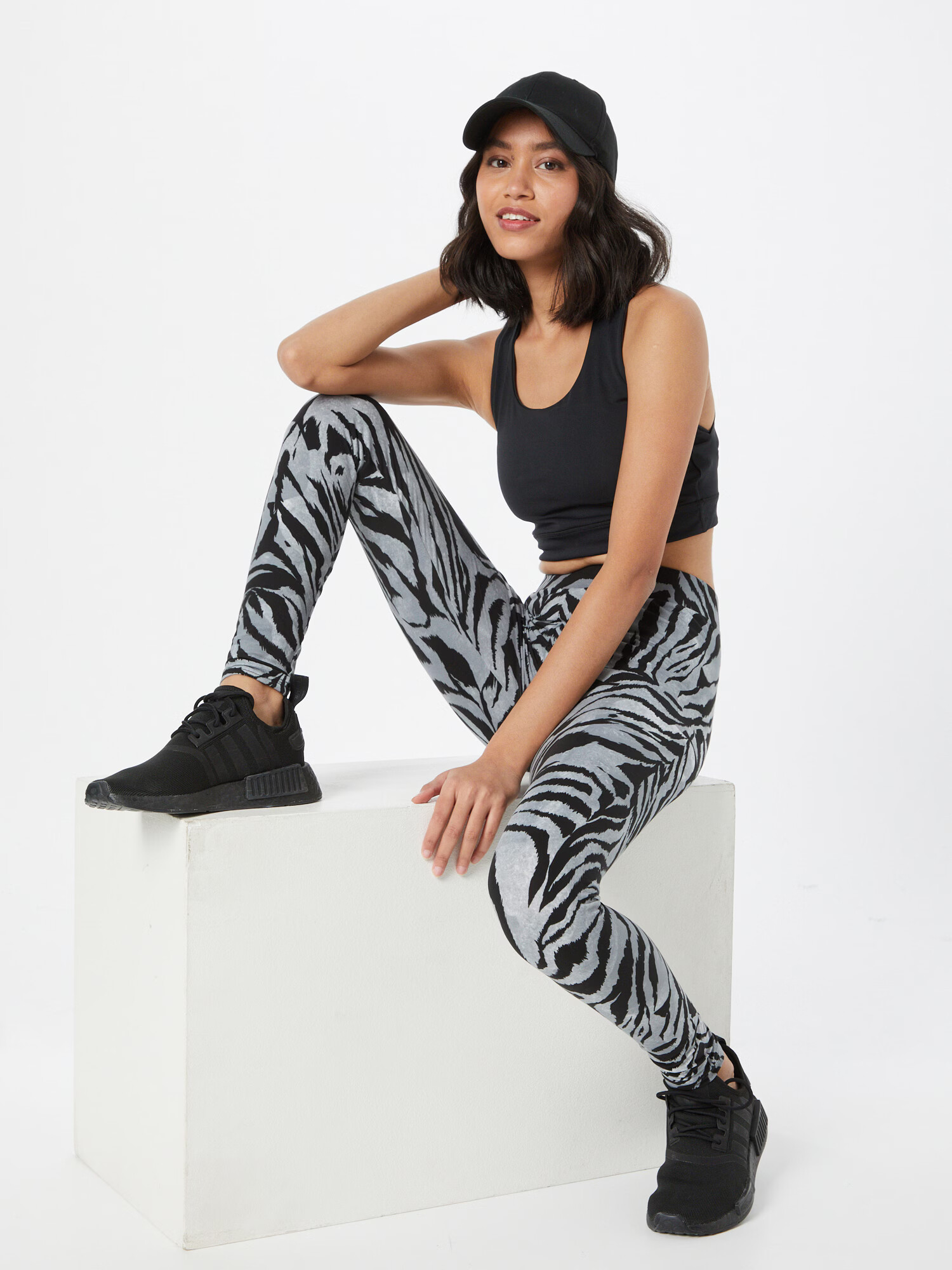 Urban Classics Leggings gri / negru - Pled.ro