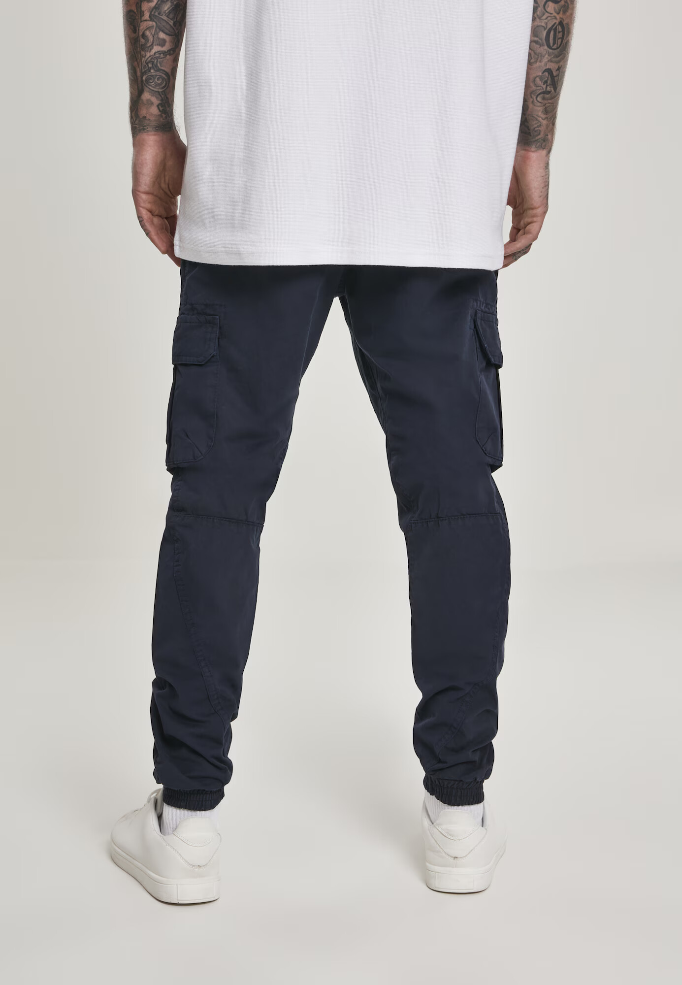 Urban Classics Pantaloni cu buzunare bleumarin - Pled.ro