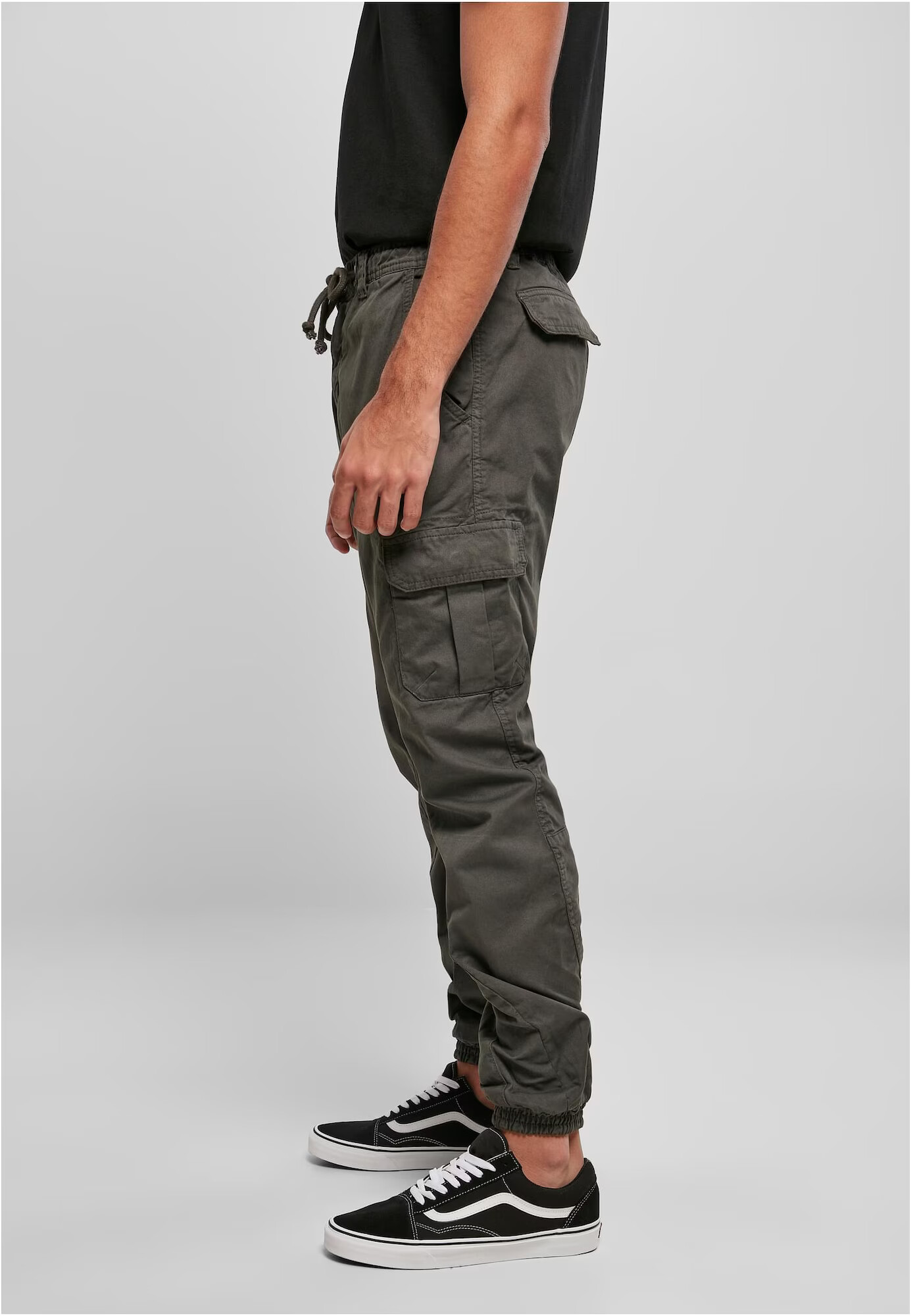 Urban Classics Pantaloni cu buzunare gri grafit - Pled.ro