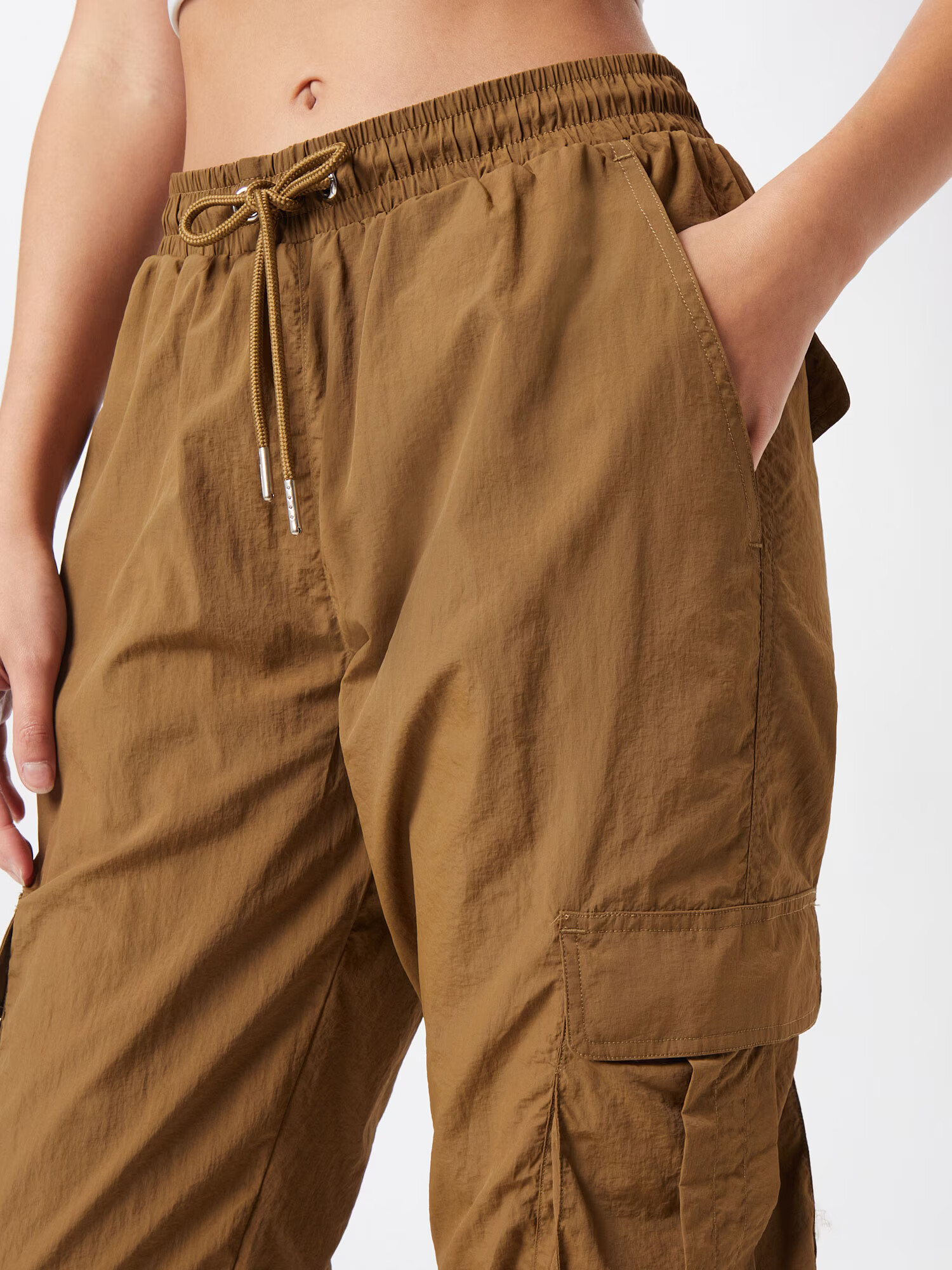 Urban Classics Pantaloni cu buzunare maro caramel - Pled.ro