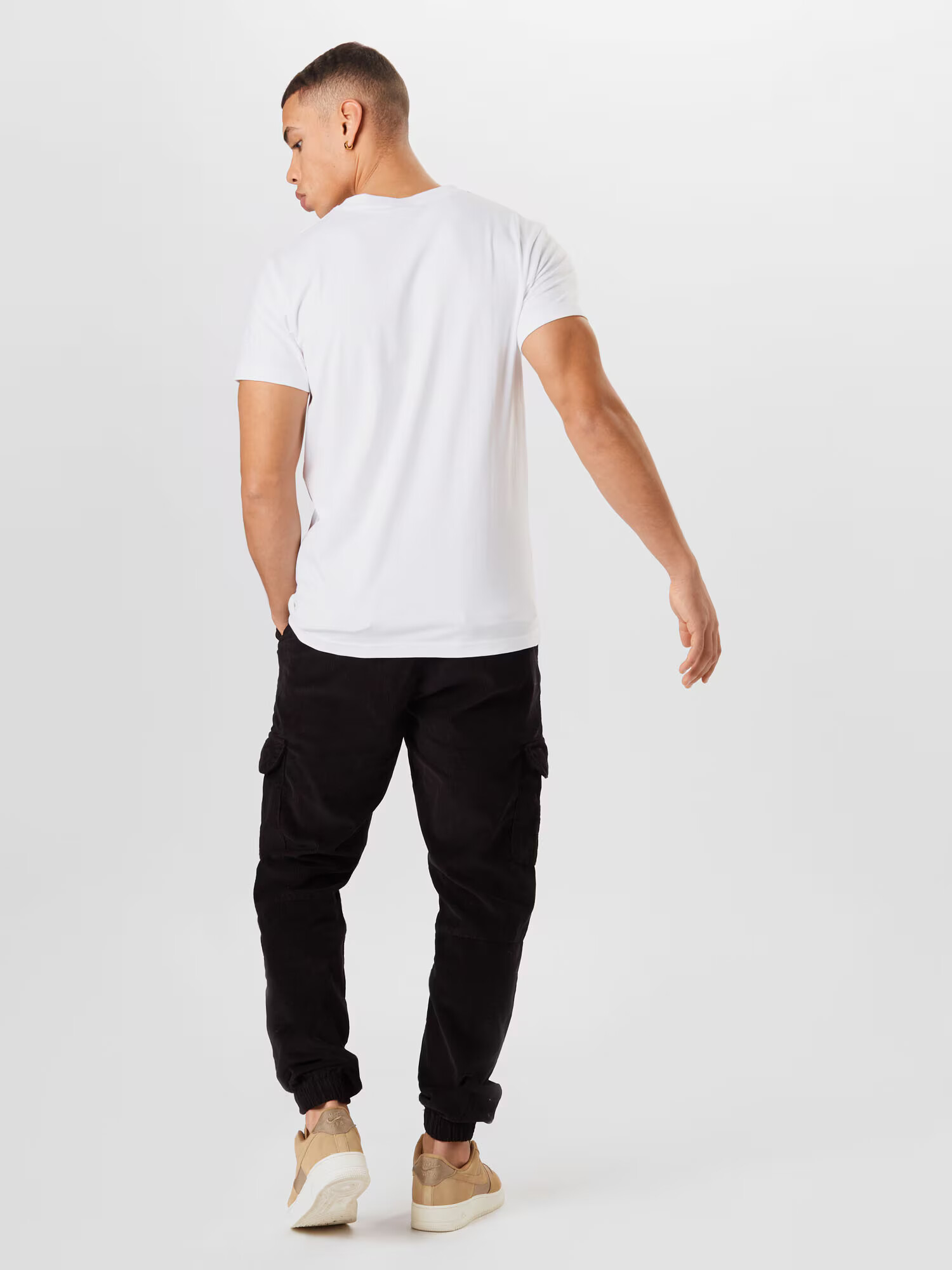 Urban Classics Pantaloni cu buzunare negru - Pled.ro