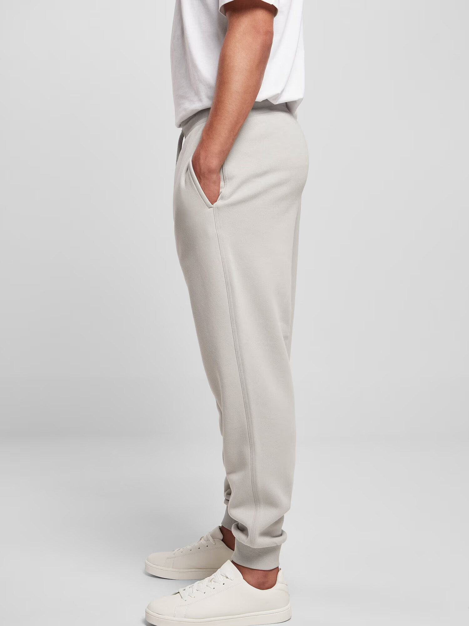 Urban Classics Pantaloni gri deschis - Pled.ro