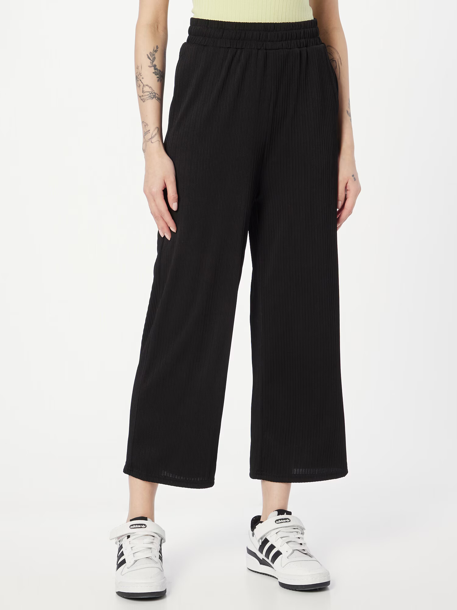 Urban Classics Pantaloni negru - Pled.ro