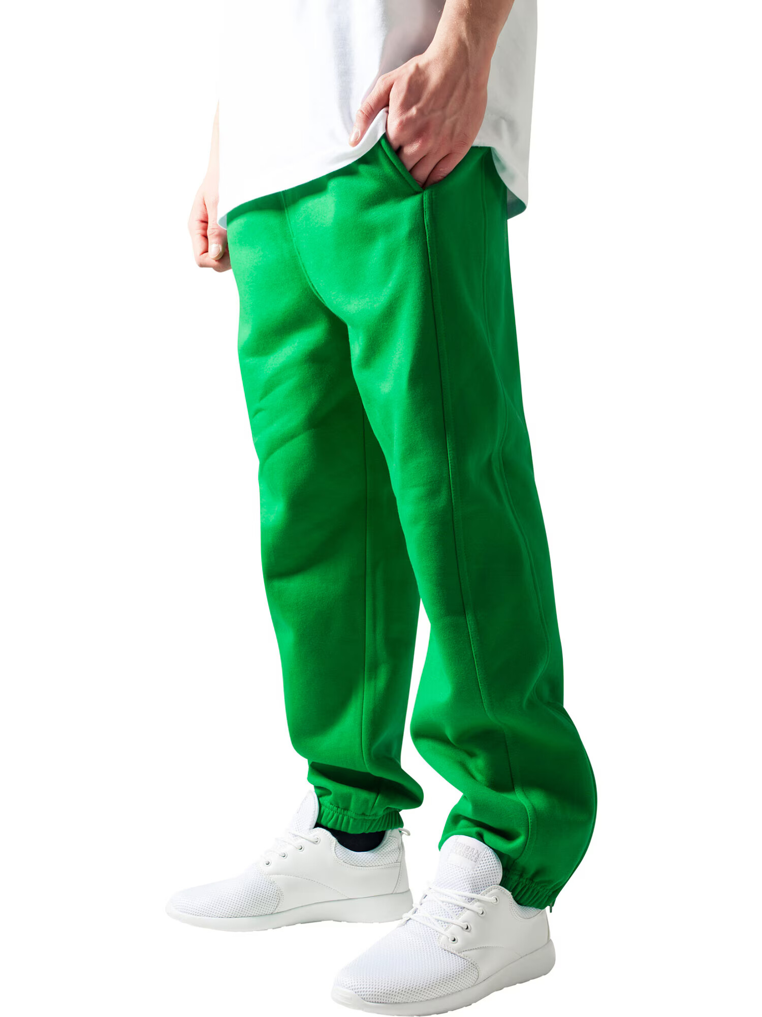 Urban Classics Pantaloni verde - Pled.ro