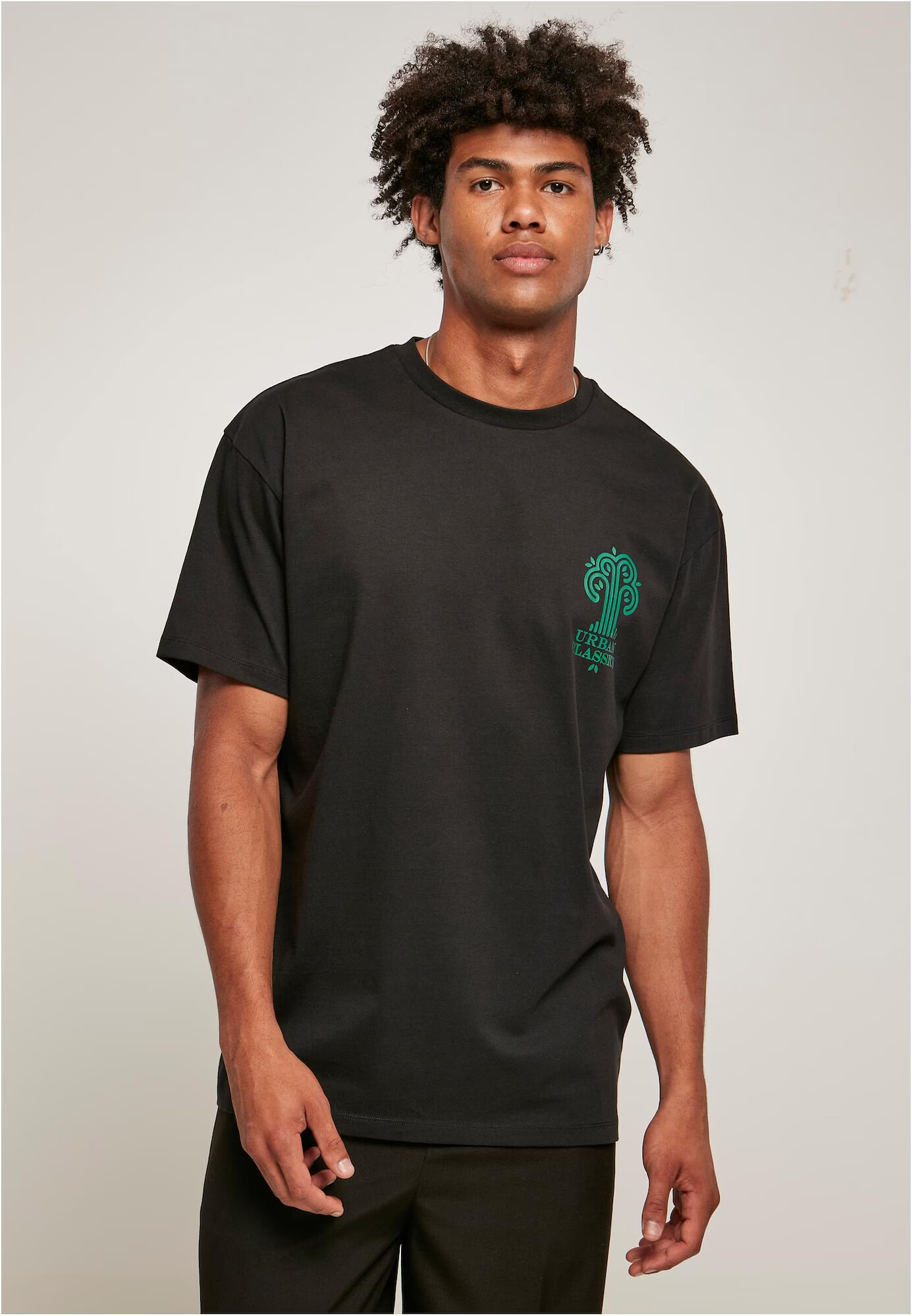 Urban Classics Tricou verde / negru - Pled.ro