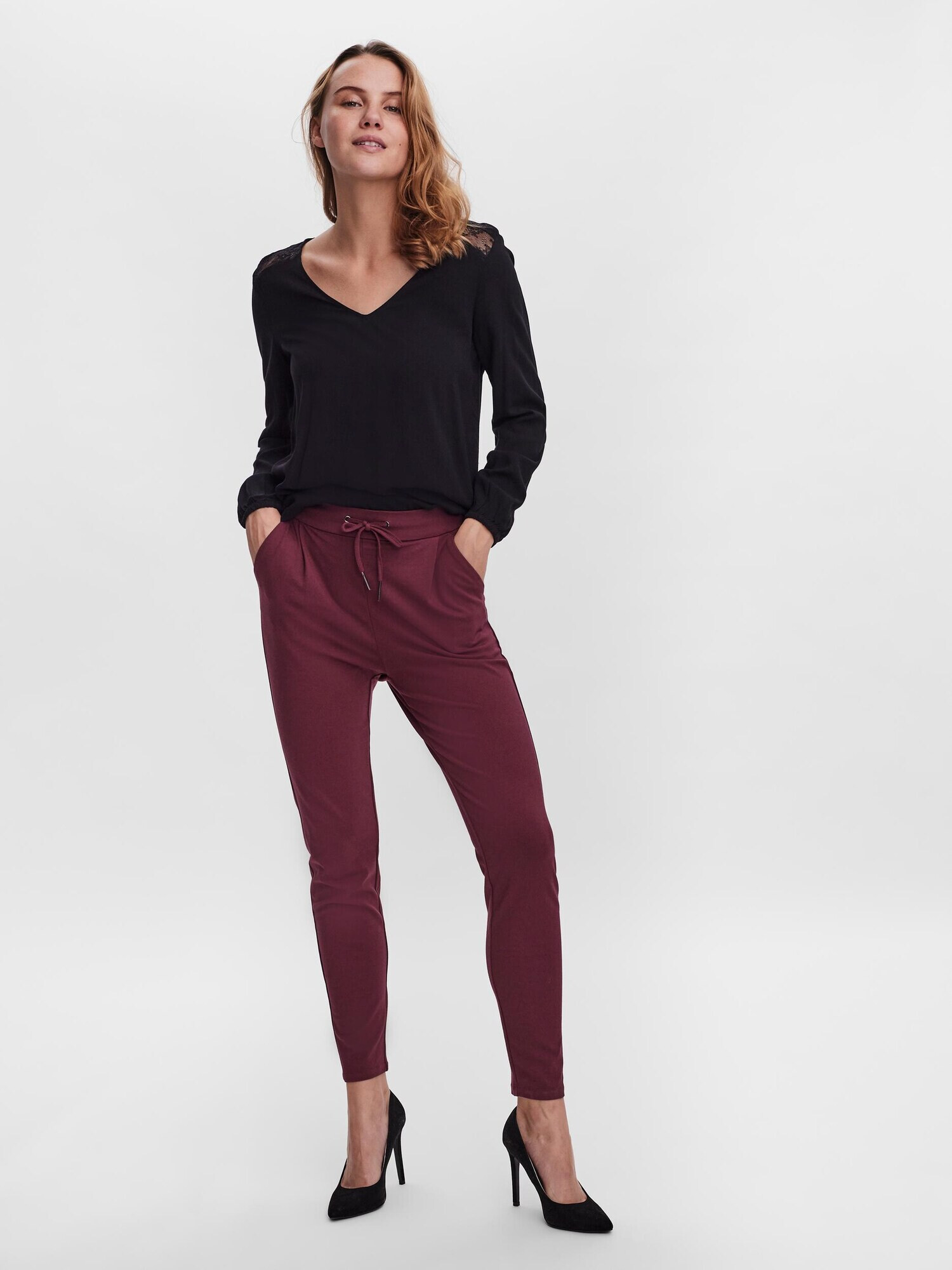 VERO MODA Bluză 'Beatrix' negru - Pled.ro