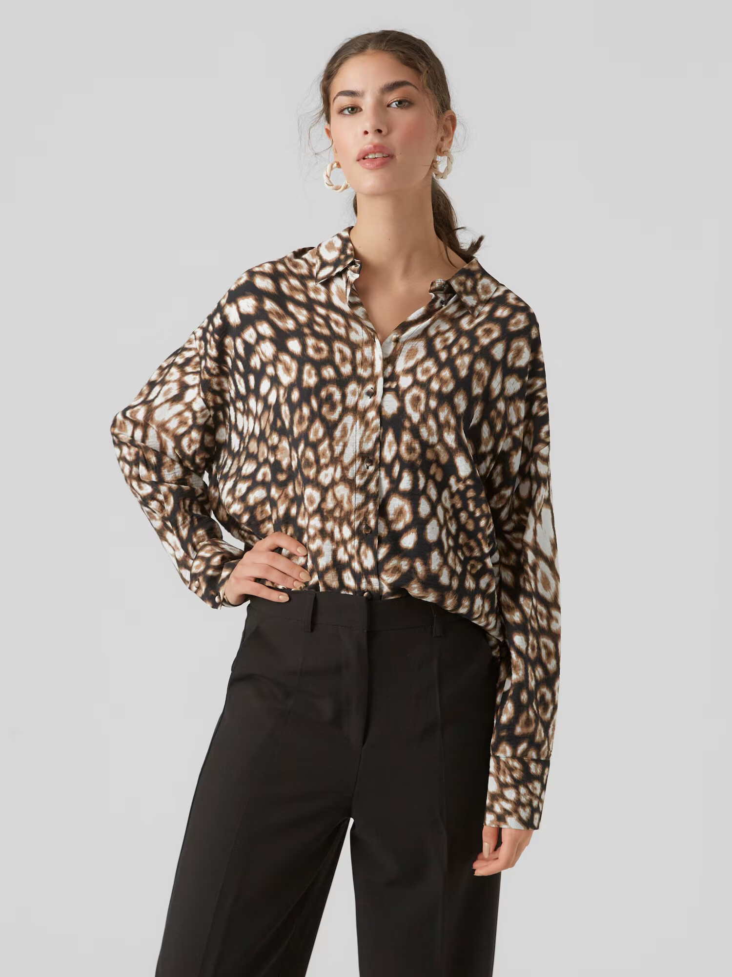 VERO MODA Bluză 'Josie Rika' maro / alb - Pled.ro