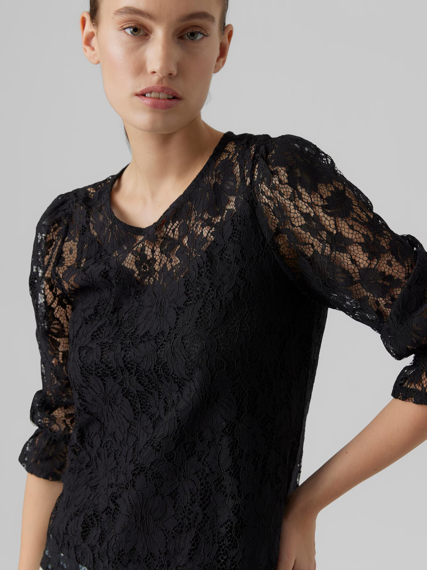 VERO MODA Bluză 'ROSE' negru - Pled.ro