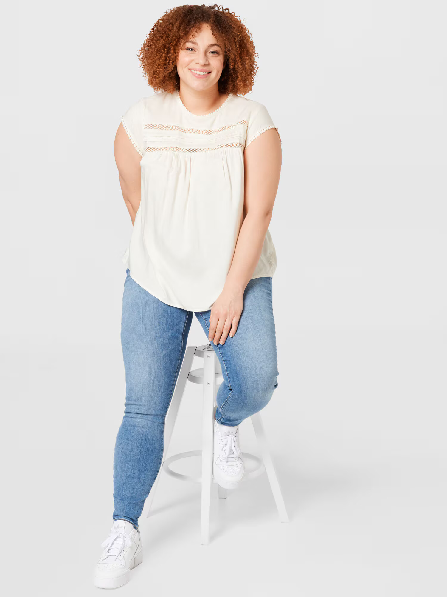 Vero Moda Curve Bluză alb - Pled.ro