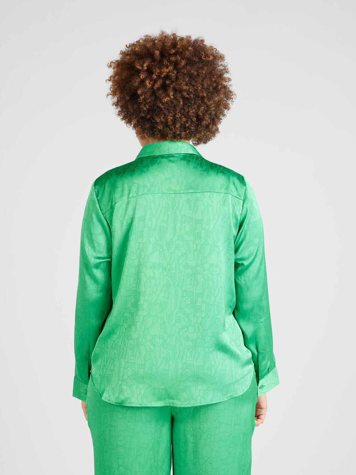 Vero Moda Curve Bluză 'CRISTI' verde - Pled.ro