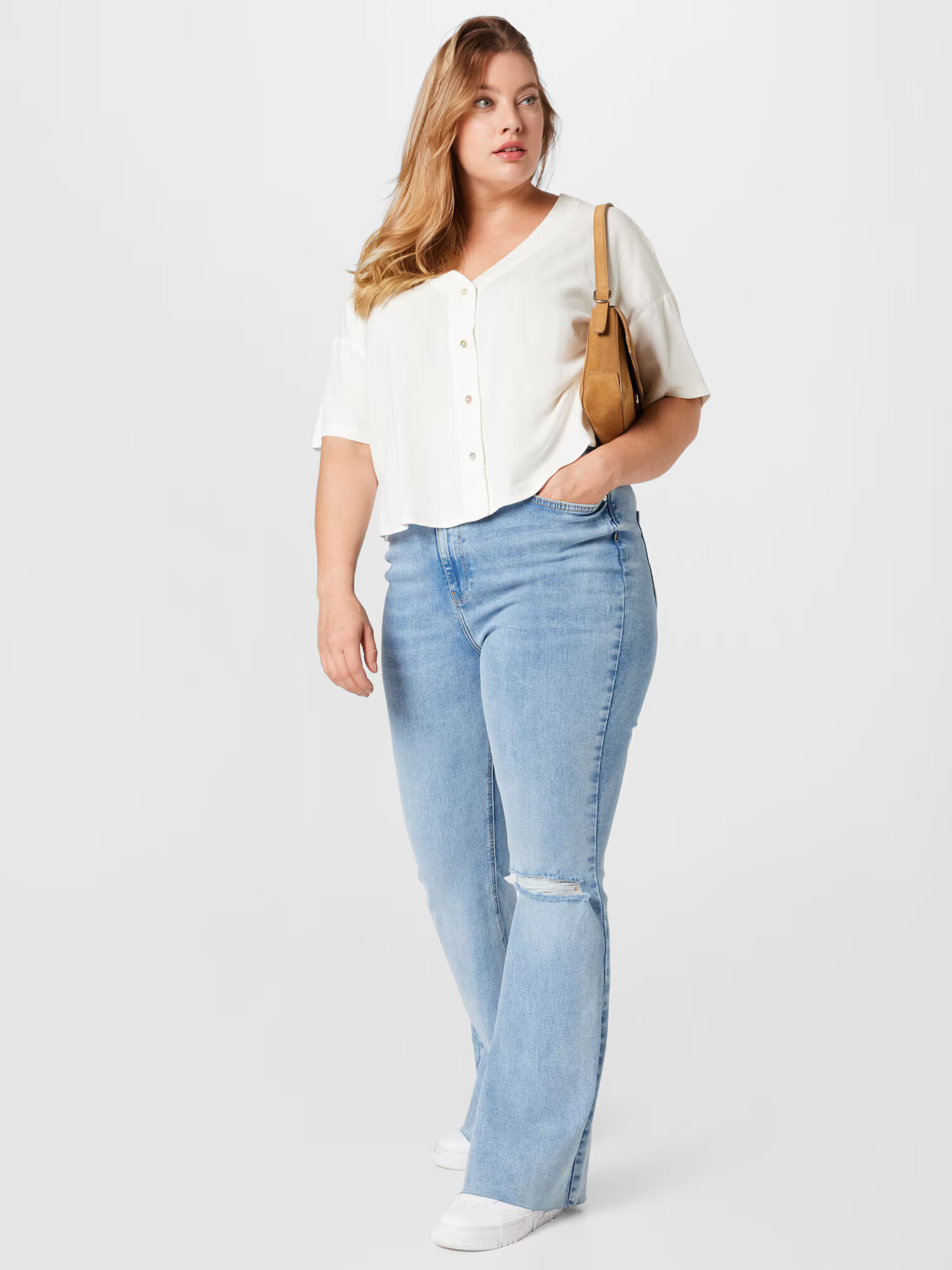 Vero Moda Curve Bluză 'JESMILO' alb - Pled.ro