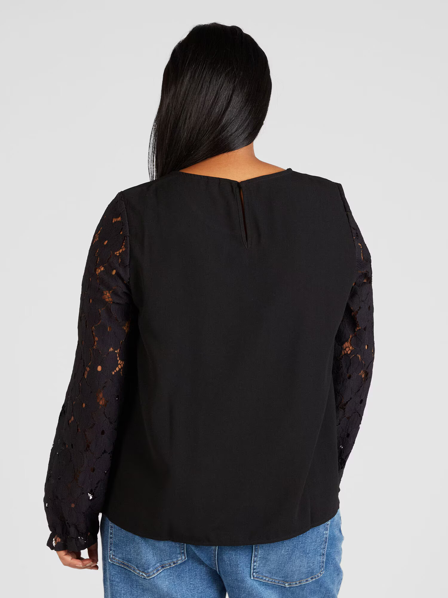 Vero Moda Curve Bluză 'Seja' negru - Pled.ro