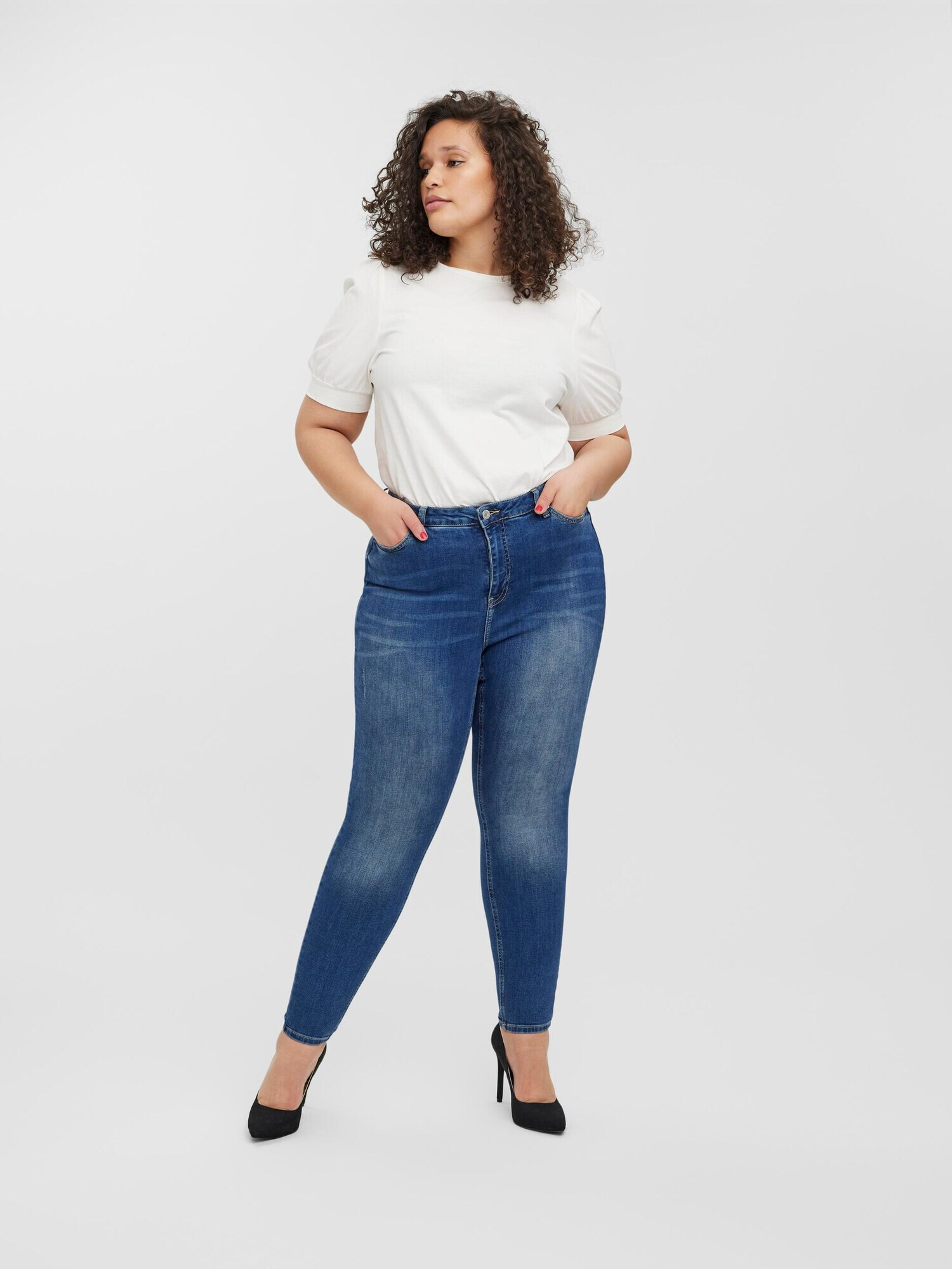 Vero Moda Curve Jeans 'Alicelora' albastru denim - Pled.ro