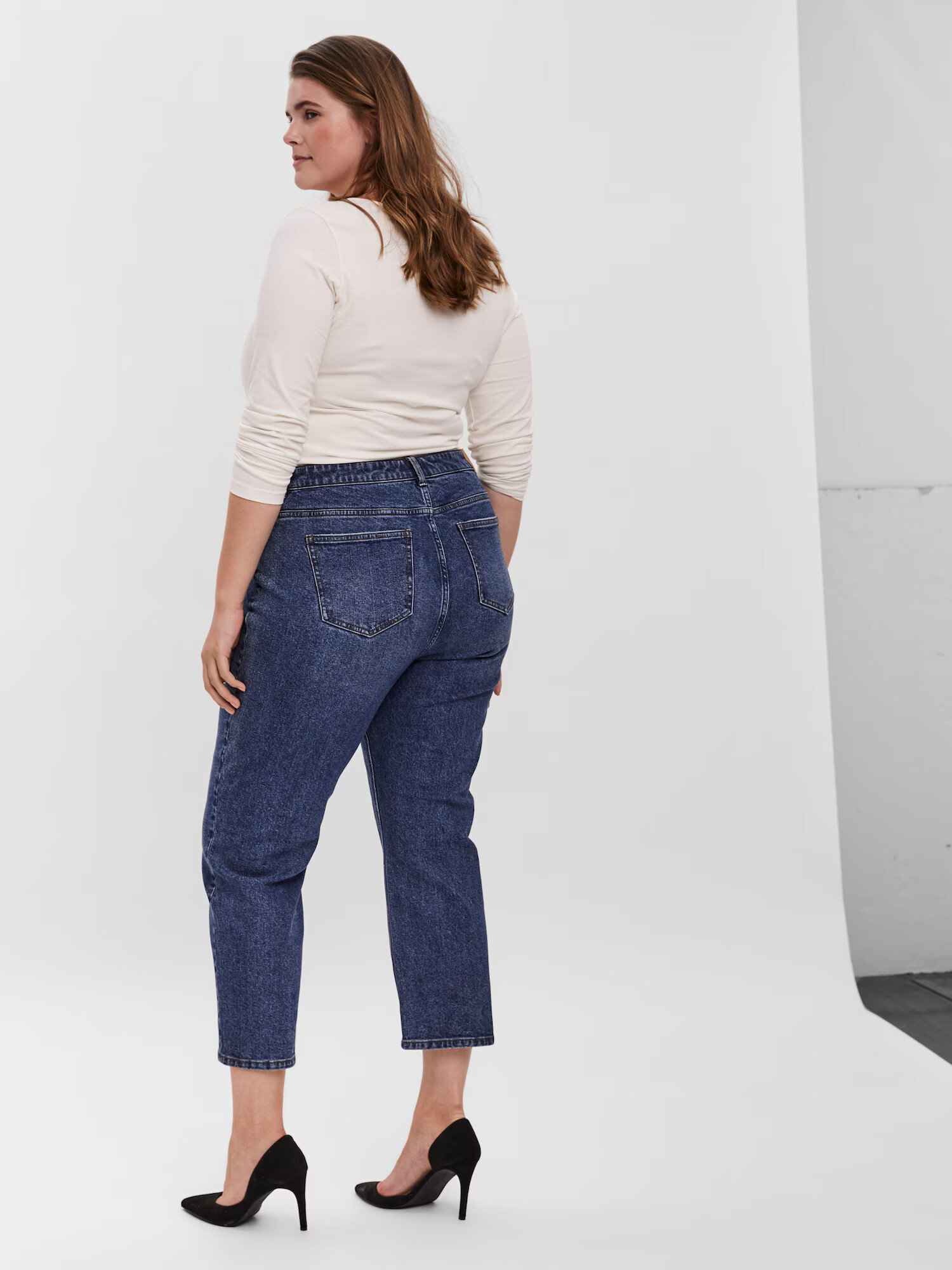 Vero Moda Curve Jeans 'BRENDA' albastru denim - Pled.ro