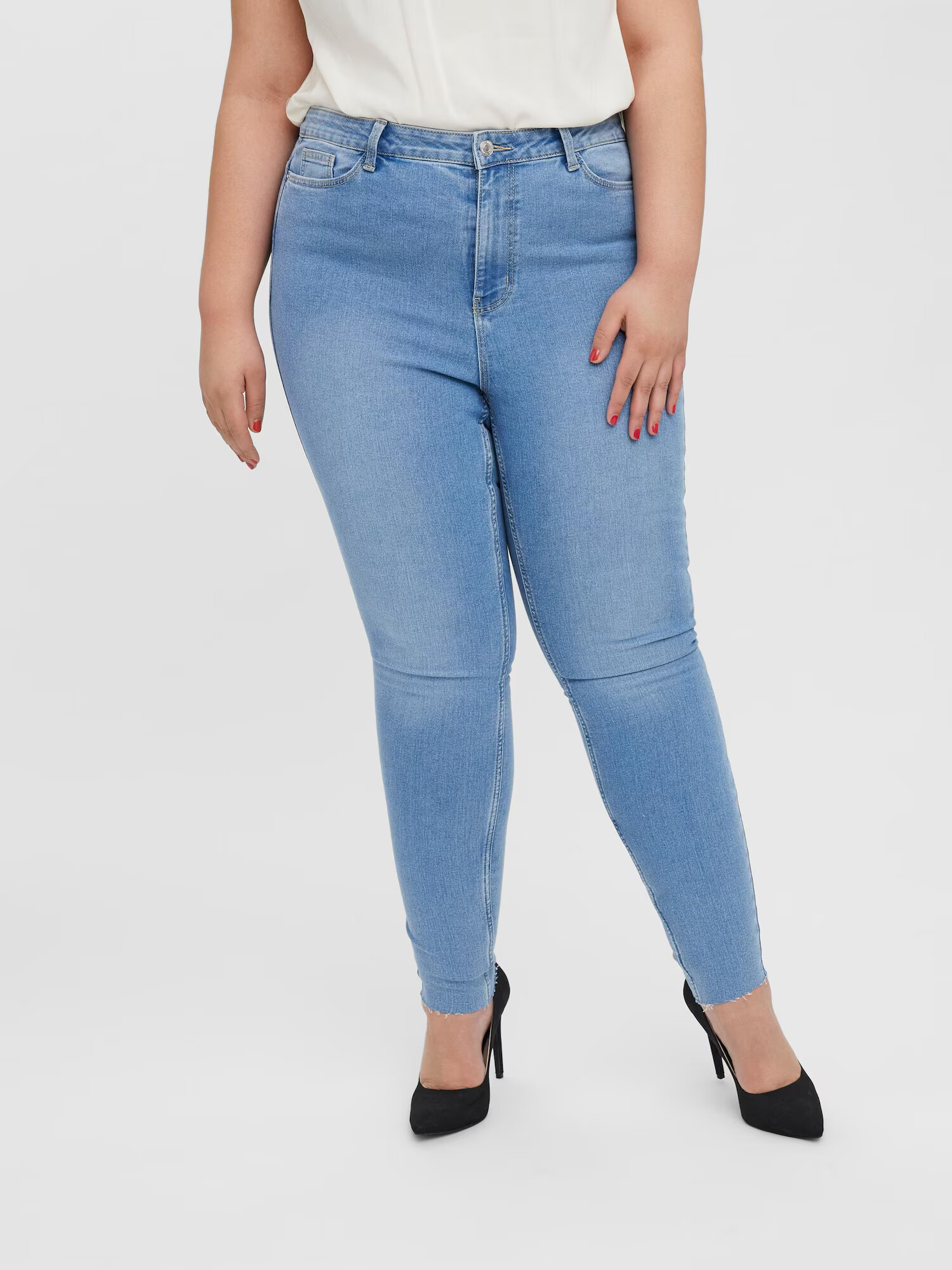 Vero Moda Curve Jeans 'Faithlora' albastru deschis - Pled.ro