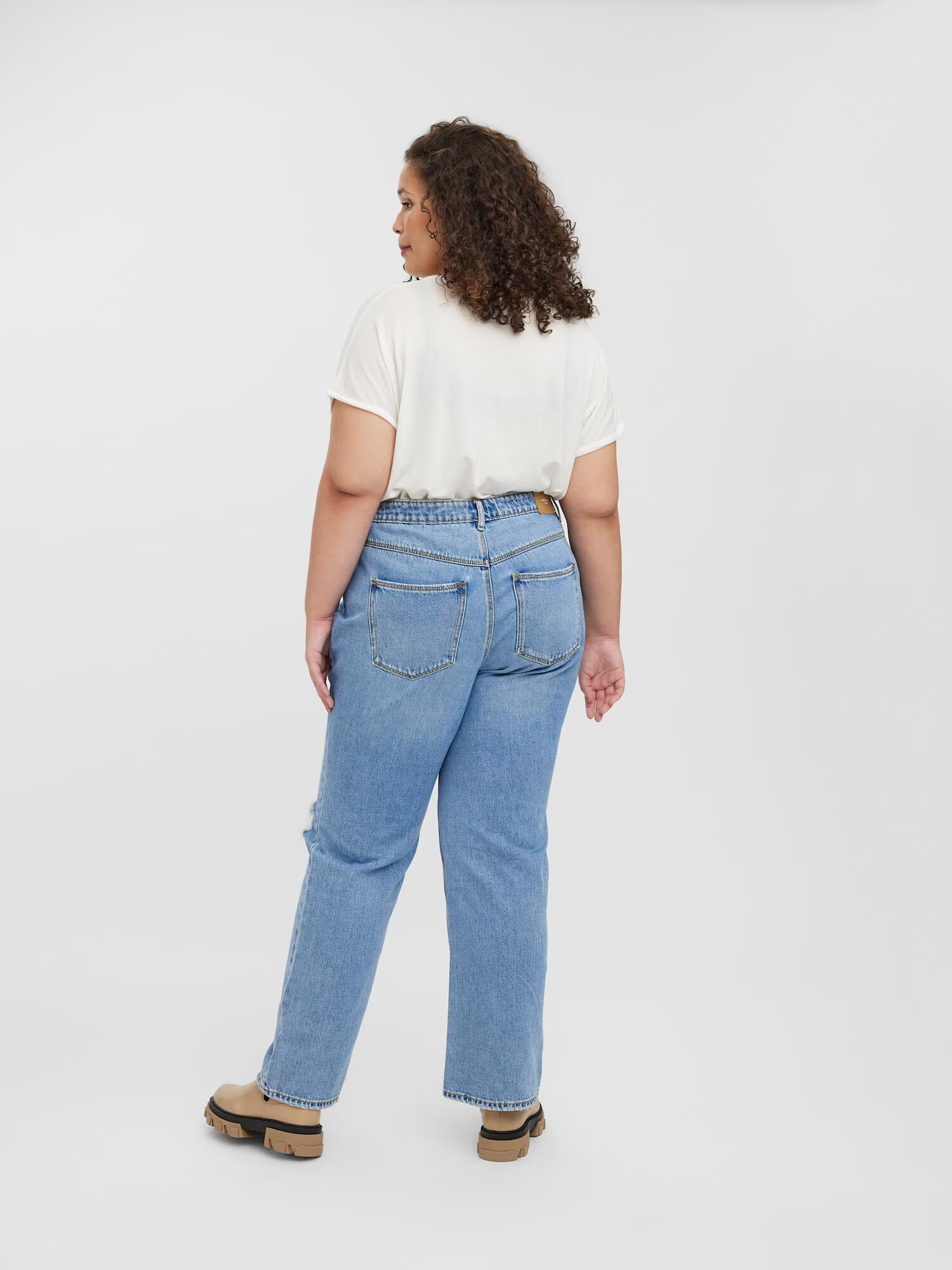 Vero Moda Curve Jeans 'Kithy' albastru denim - Pled.ro