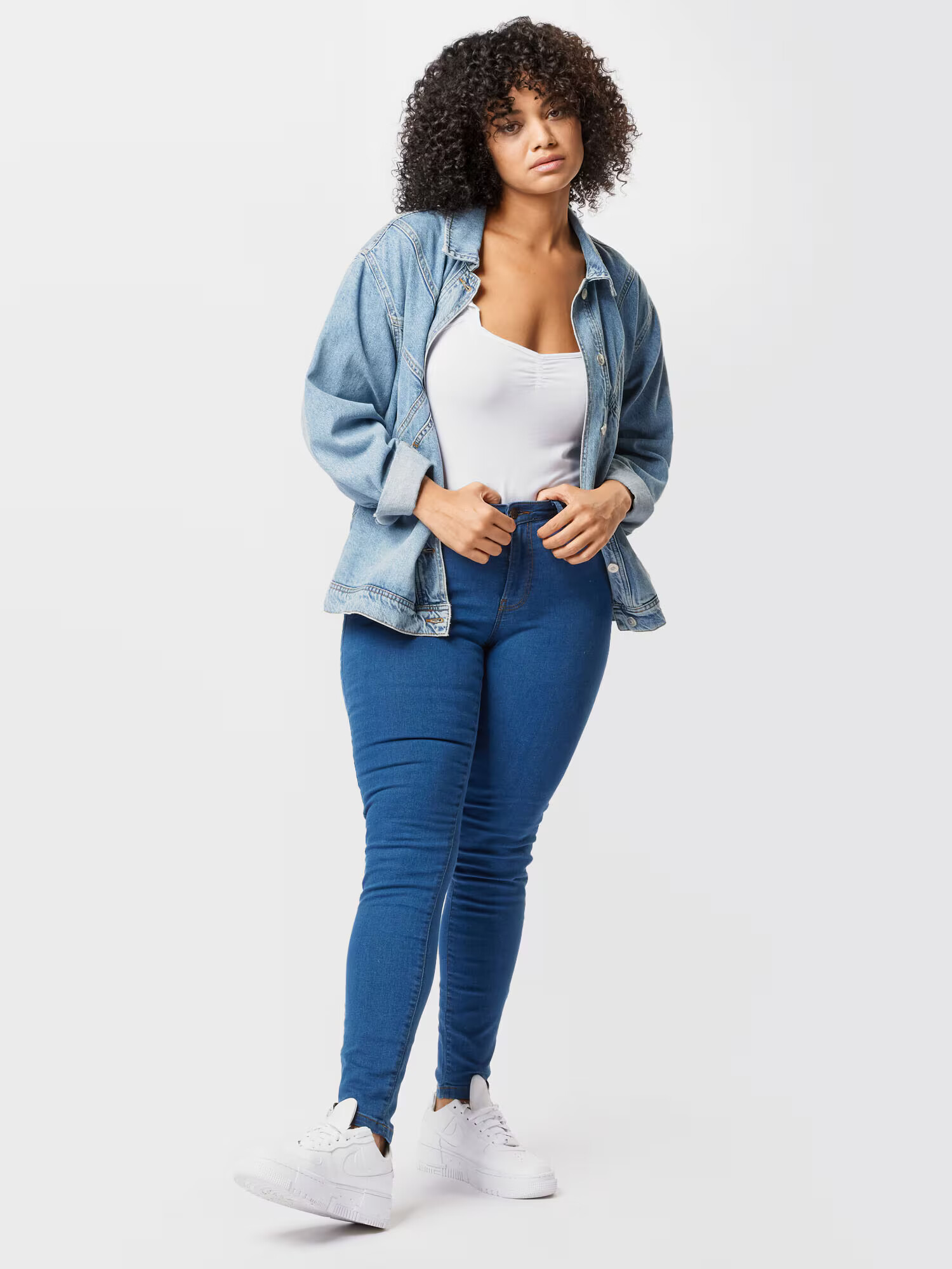 Vero Moda Curve Jeans 'LUDY' albastru închis - Pled.ro