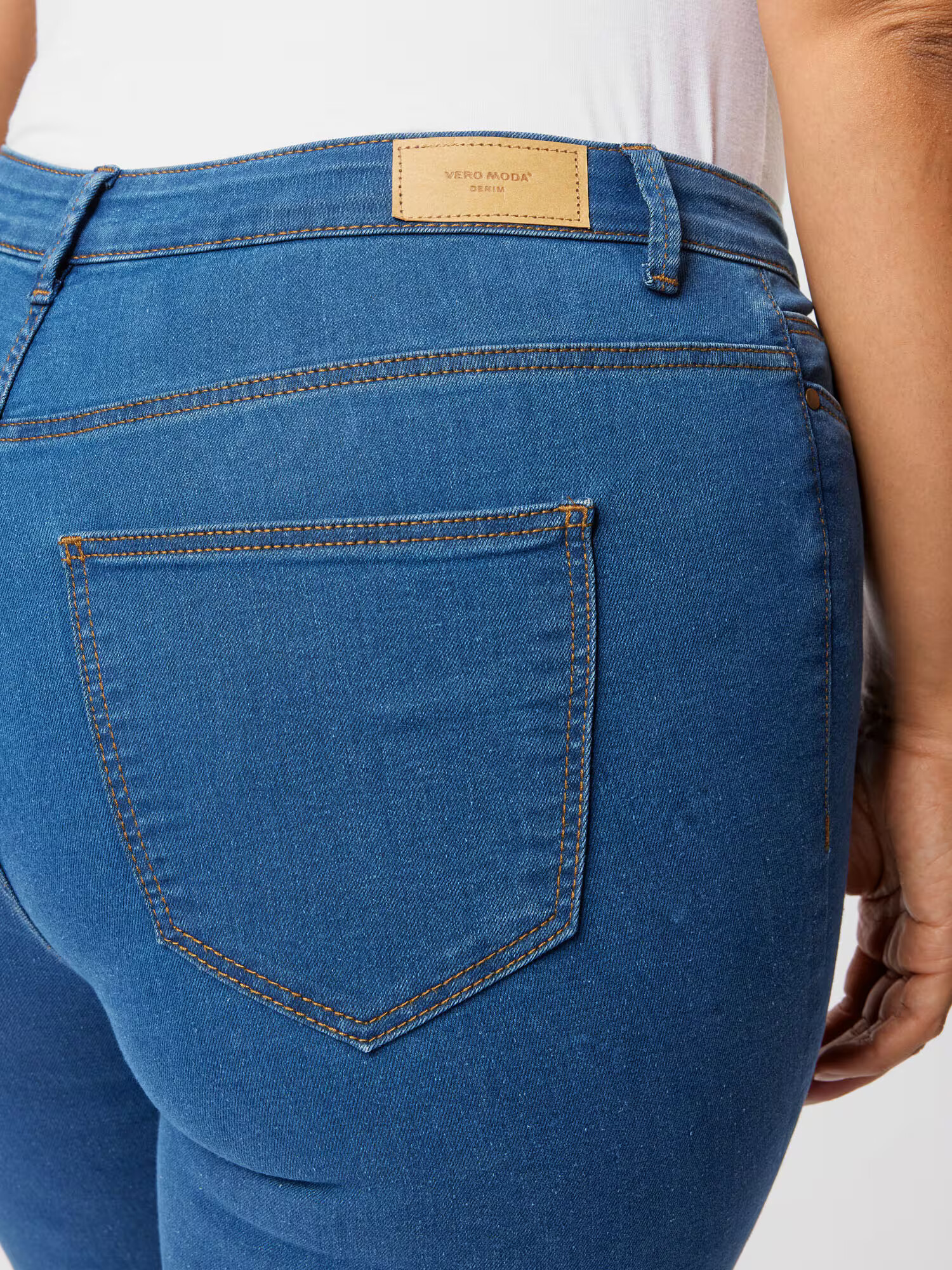 Vero Moda Curve Jeans 'LUDY' albastru închis - Pled.ro