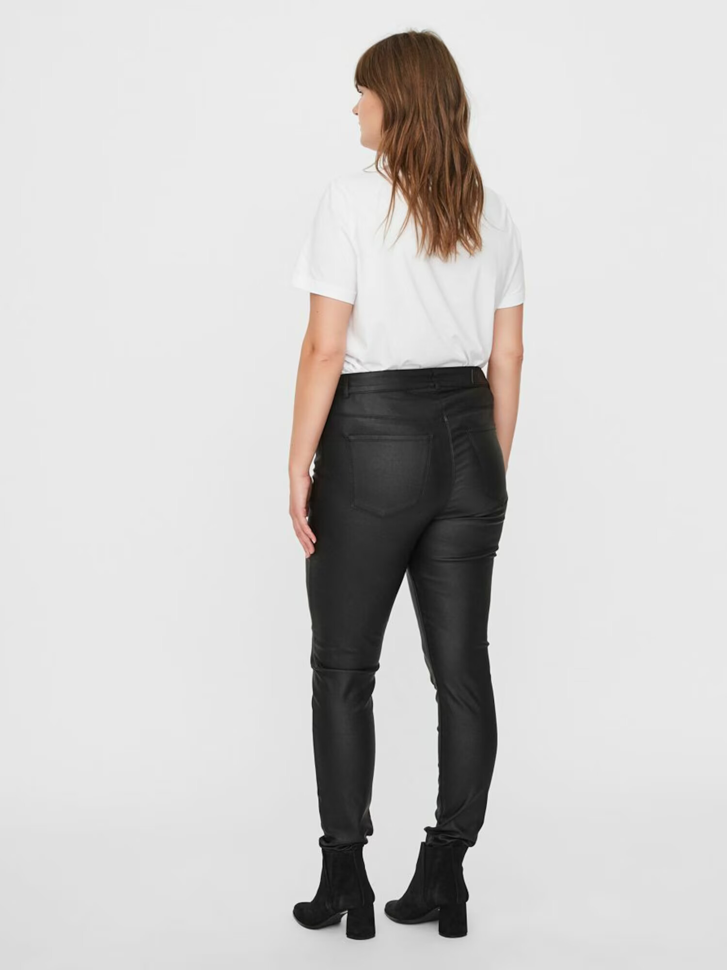 Vero Moda Curve Jeans 'Seven' negru - Pled.ro