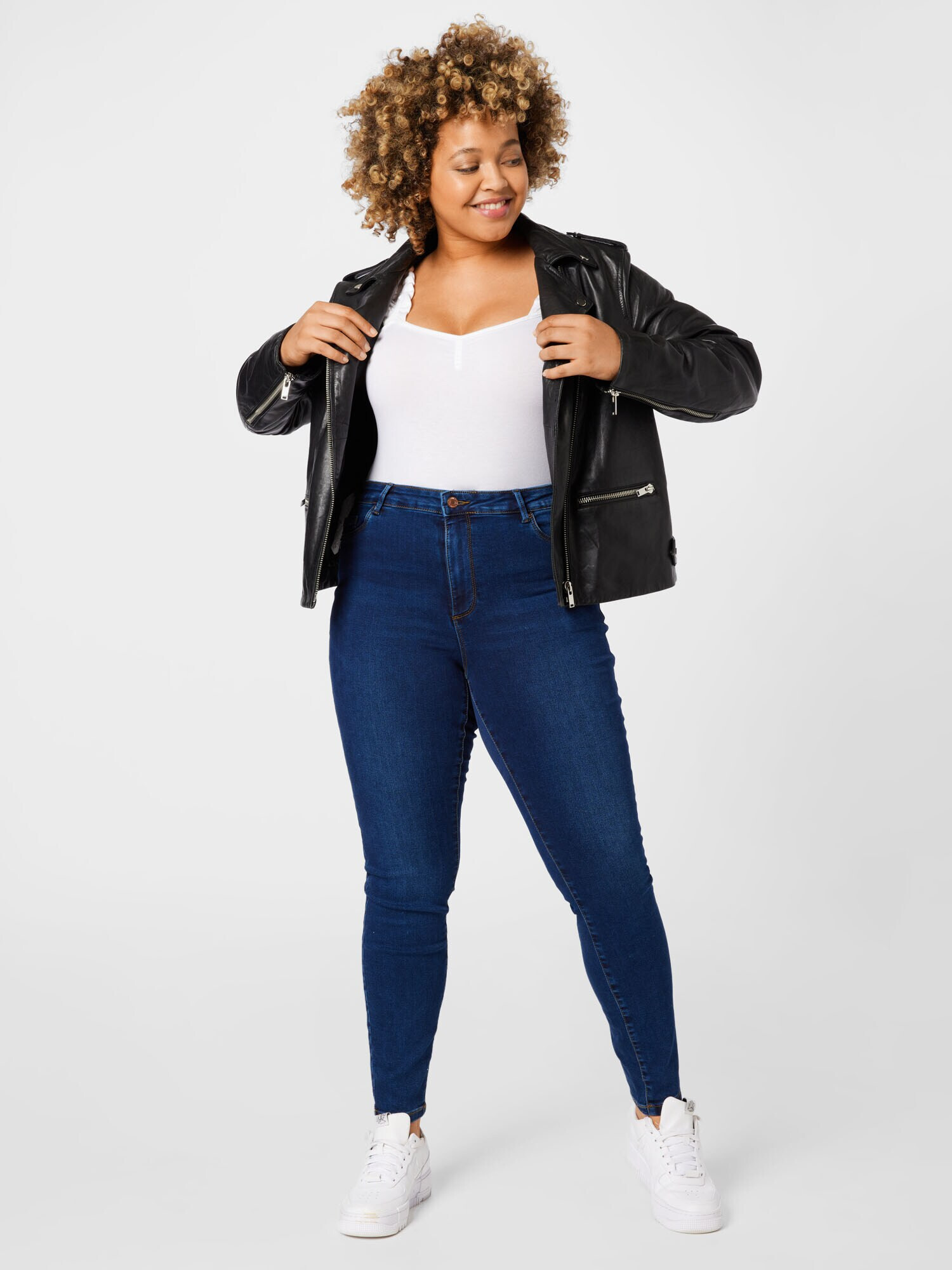 Vero Moda Curve Jeans 'Sophia' albastru închis - Pled.ro