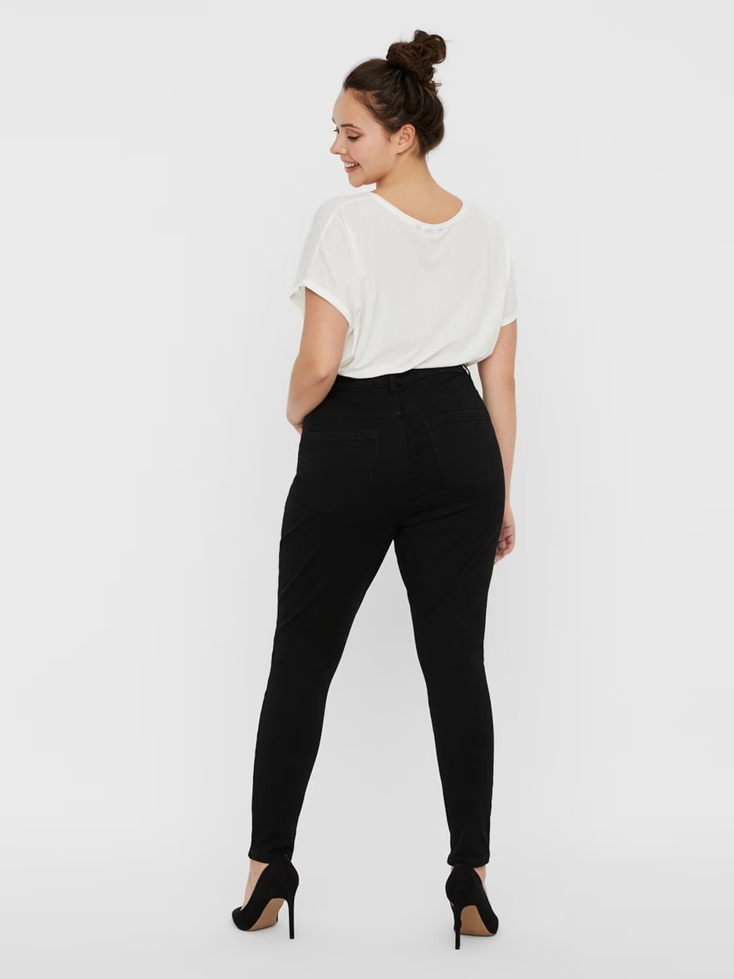 Vero Moda Curve Jeans 'SOPHIA' negru - Pled.ro