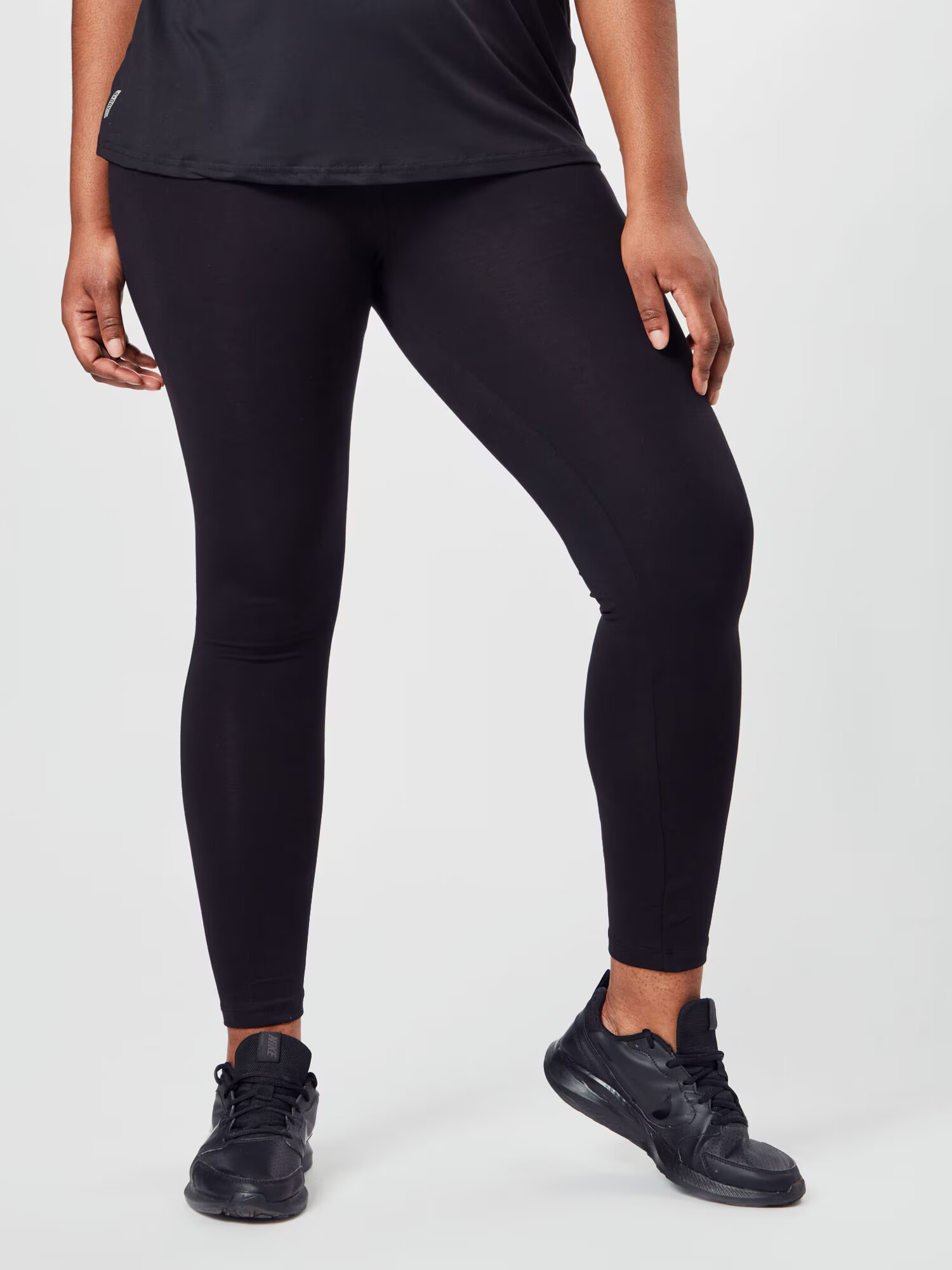 Vero Moda Curve Leggings 'Paxi' negru - Pled.ro