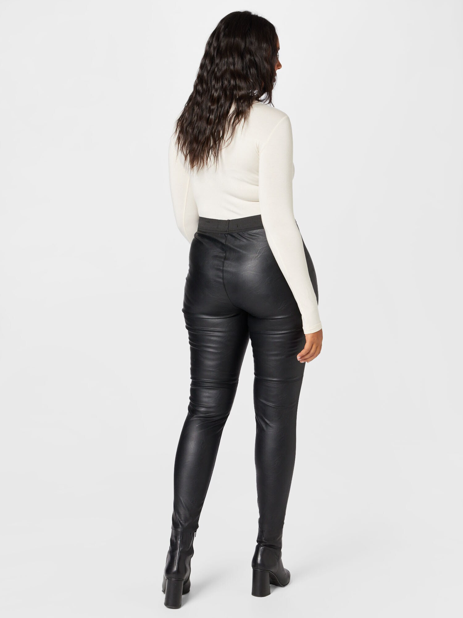 Vero Moda Curve Leggings 'STORM' negru - Pled.ro