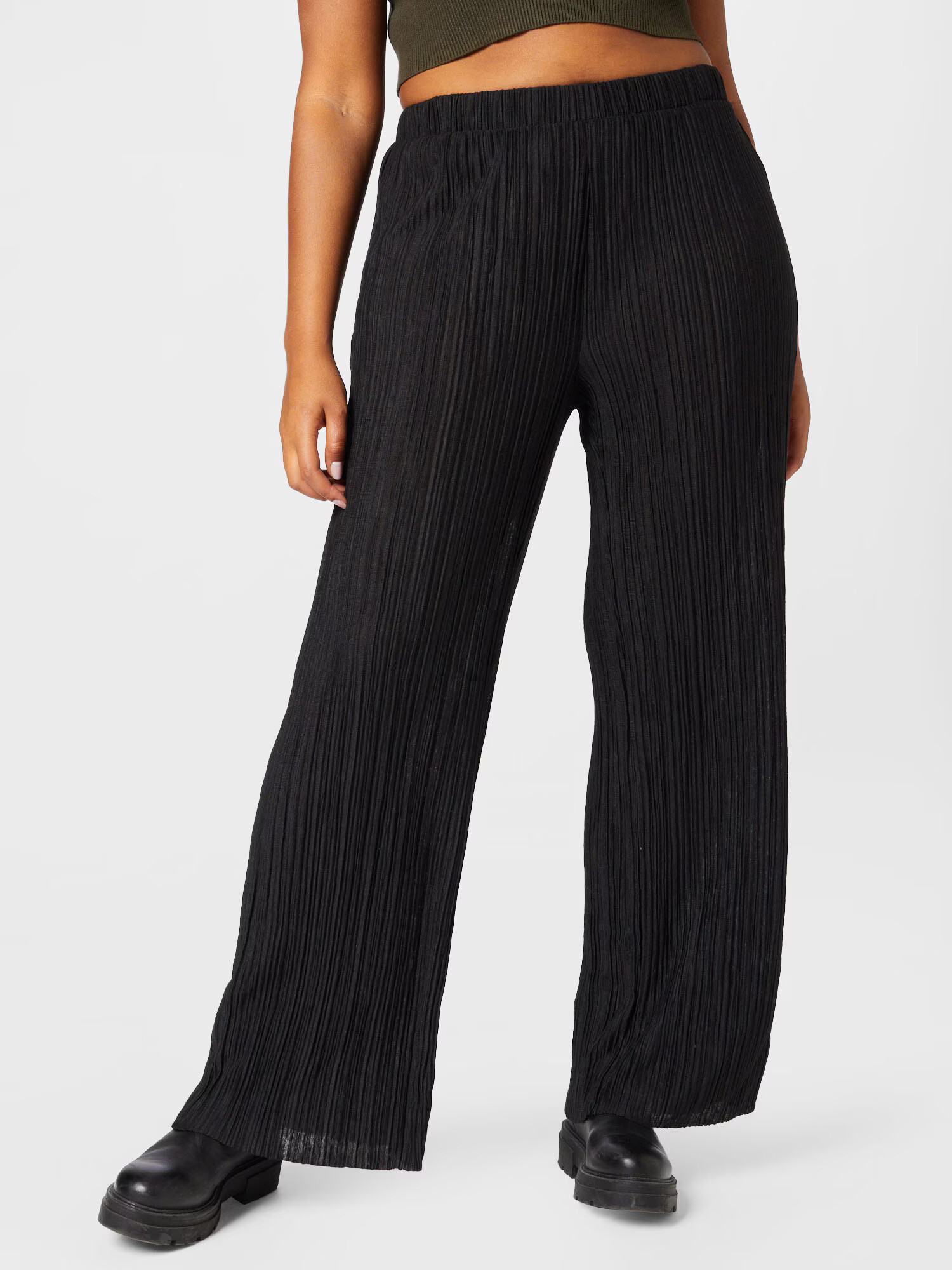 Vero Moda Curve Pantaloni 'Cari' negru - Pled.ro