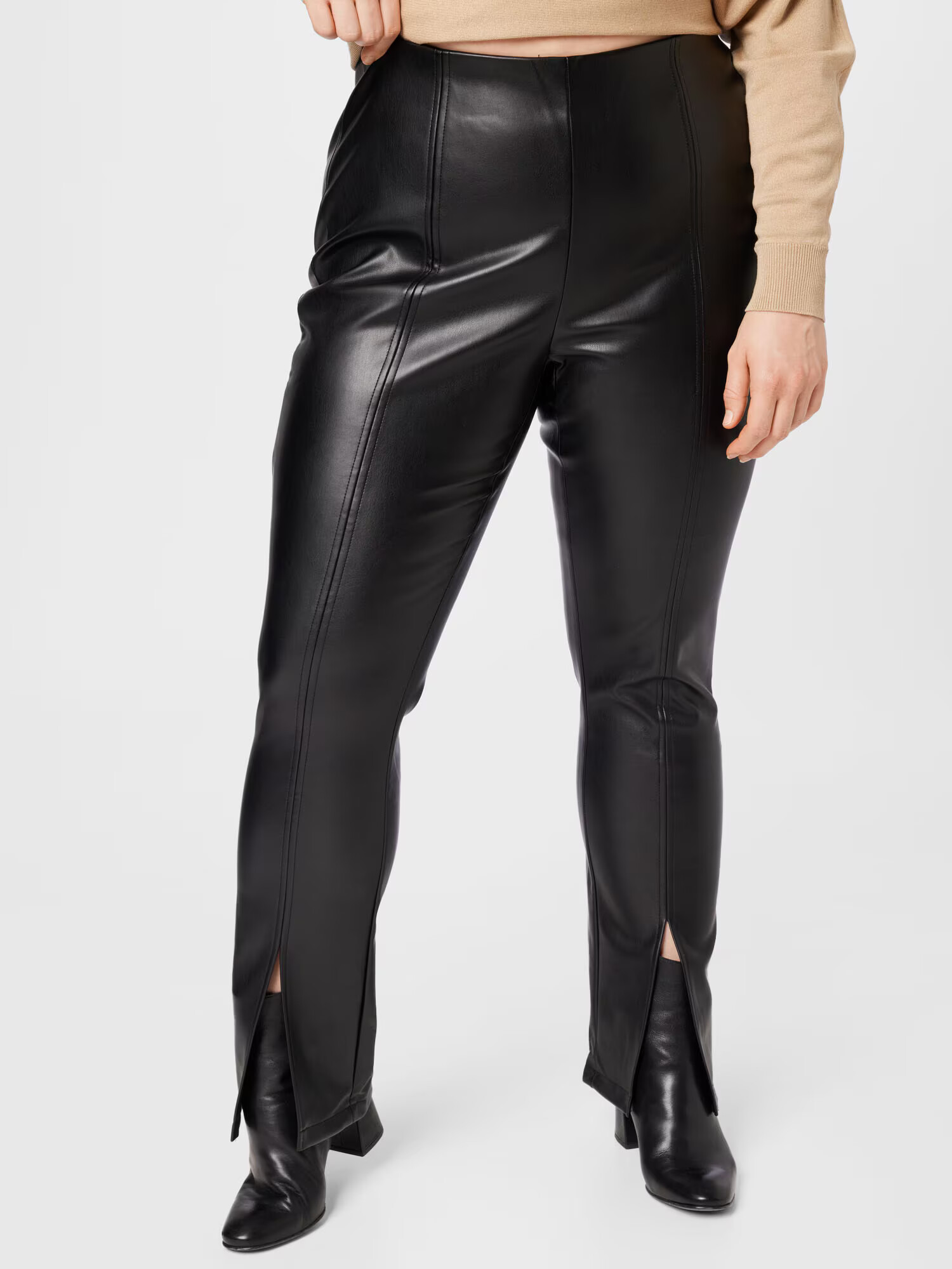 Vero Moda Curve Pantaloni negru - Pled.ro