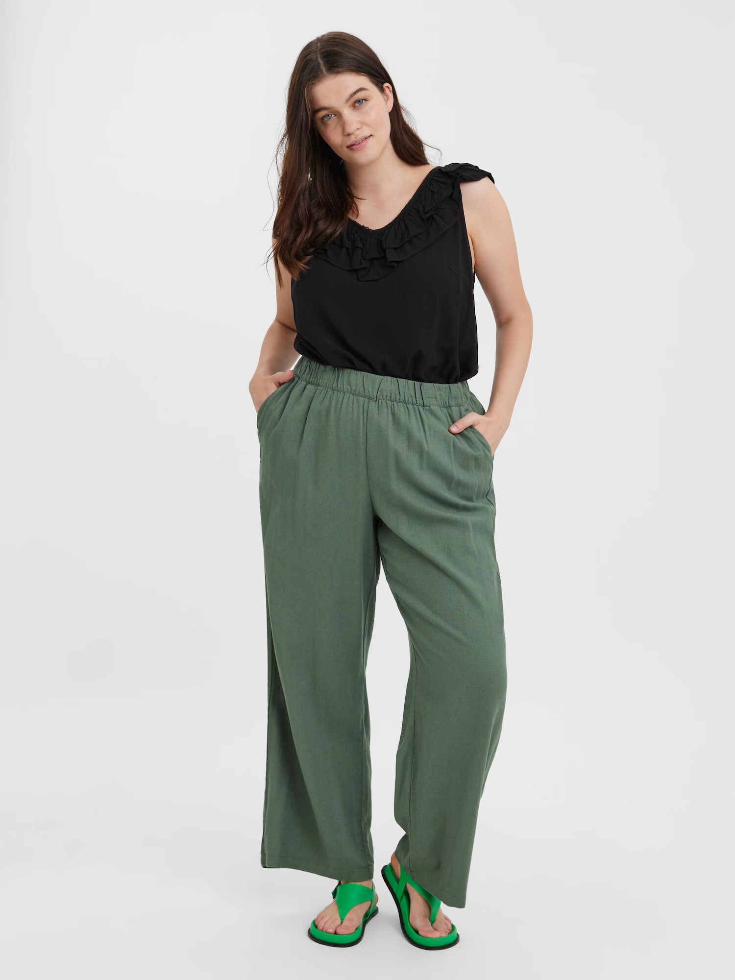 Vero Moda Curve Pantaloni verde - Pled.ro